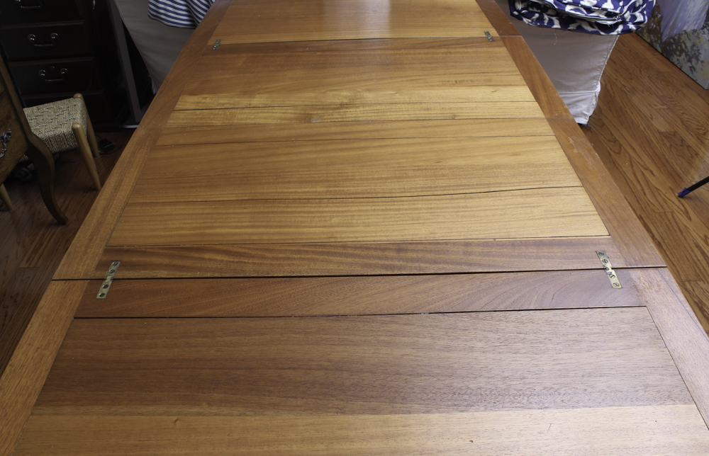 Vintage Queen Anne Style Game Table with Leaves