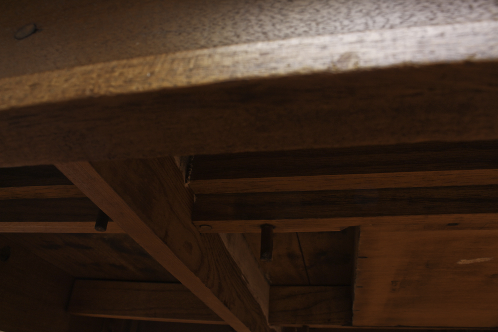 Vintage Queen Anne Style Game Table with Leaves