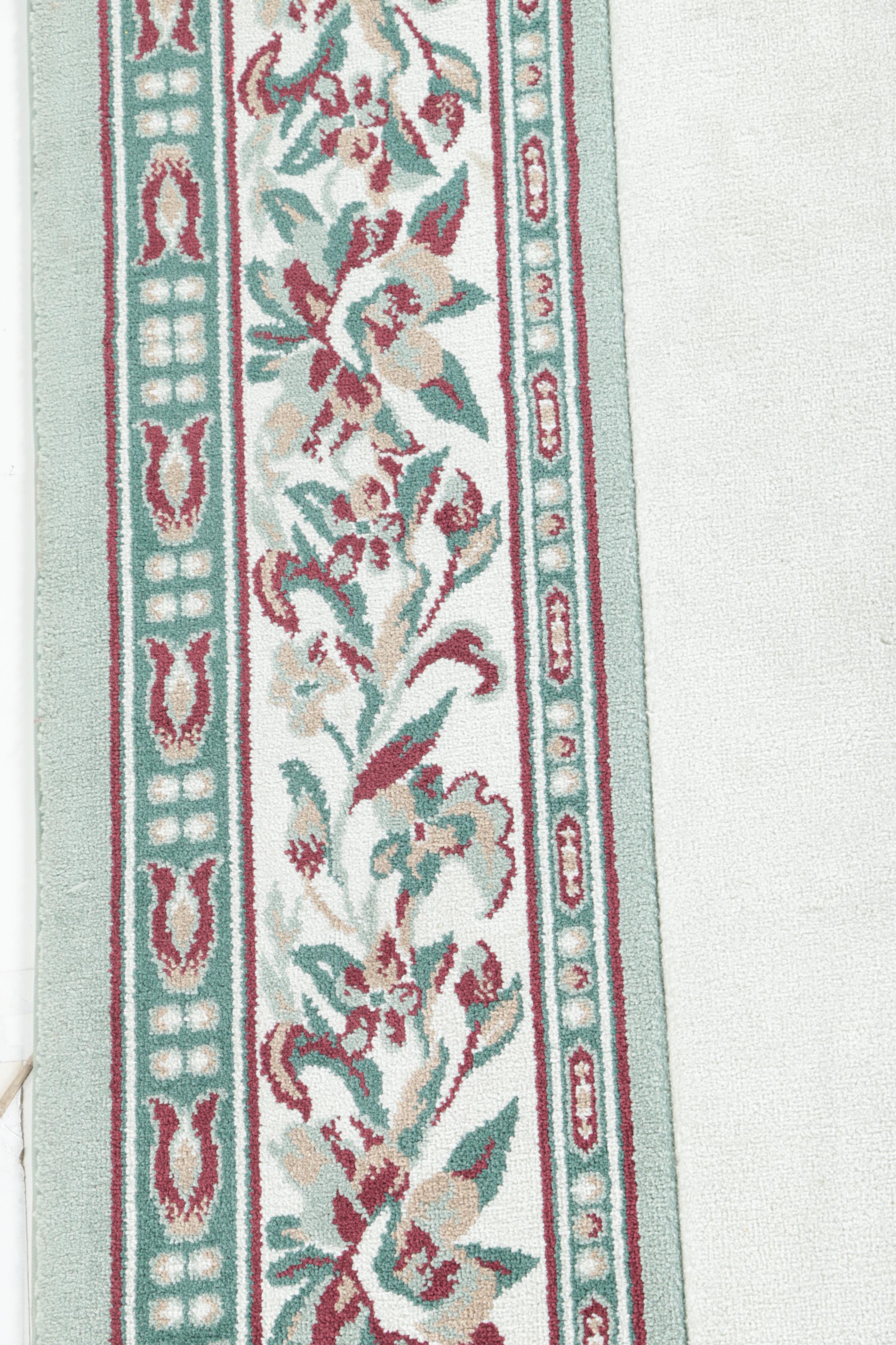 Power-Loomed "Chateau Collection" Area Rug by The Craftsmen of the Heritage Rug