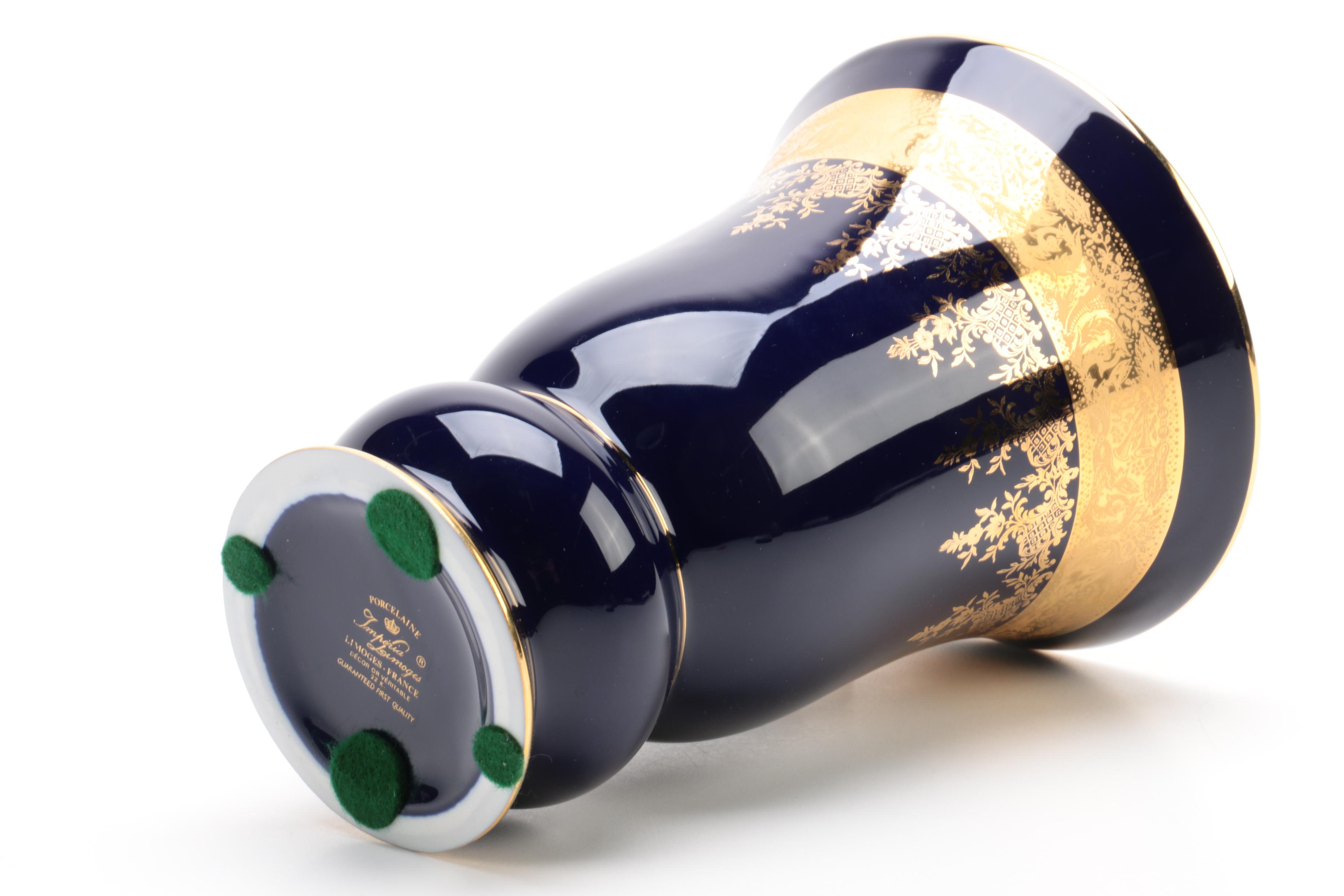 Limoges "Imperial" Porcelain Vase with 22 Karat Gold Accents