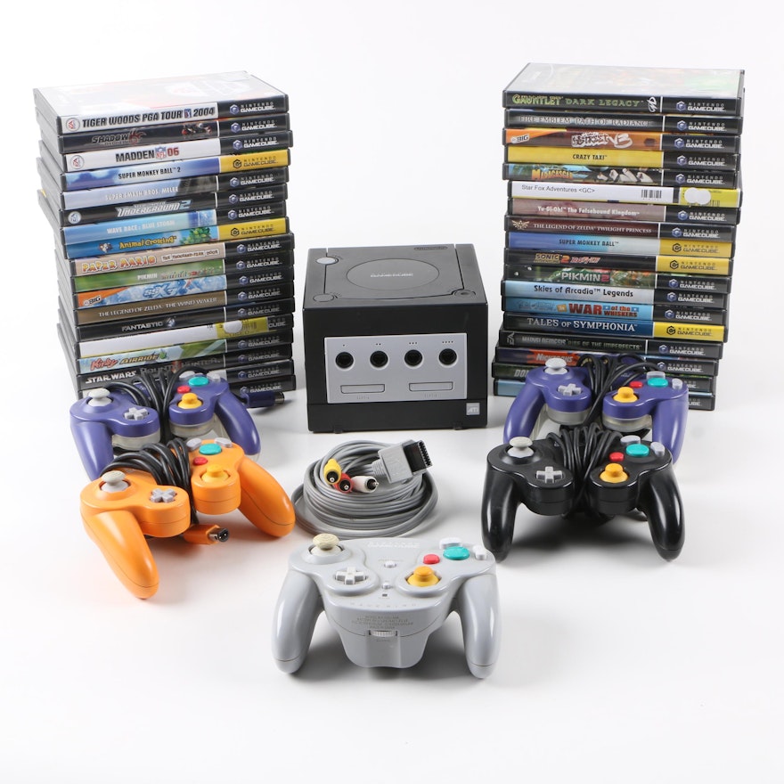 Nintendo GameCube, Games, and Controllers