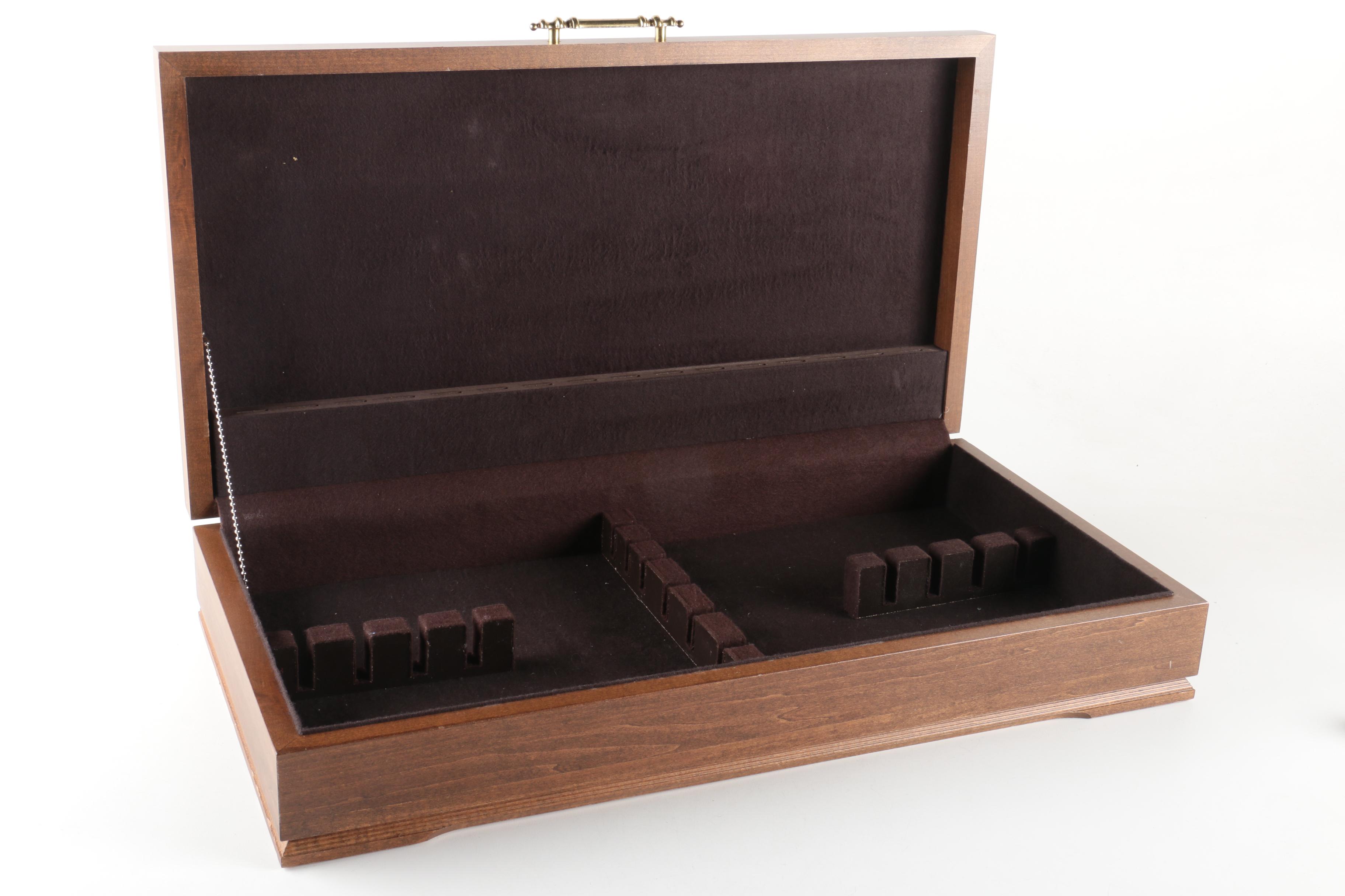 Oneida Community Stainless Steel Flatware Set