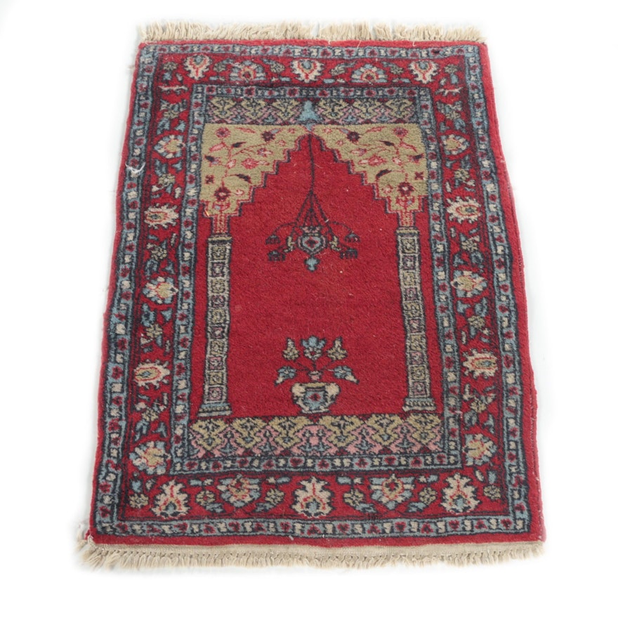 Hand-Knotted Turkish Ghiordes Wool Prayer Rug