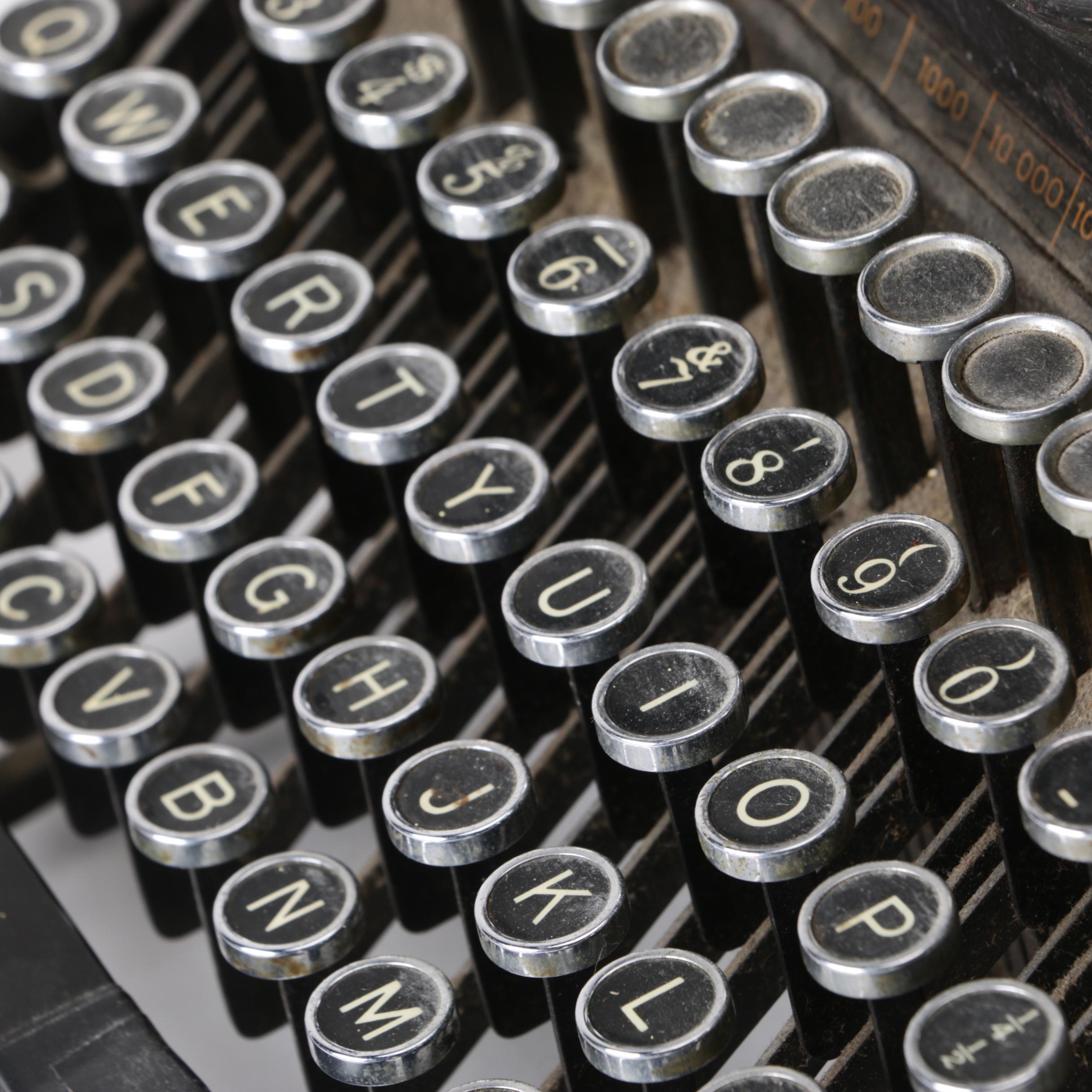 Semi-Antique Remington Standard 30 Typewriter