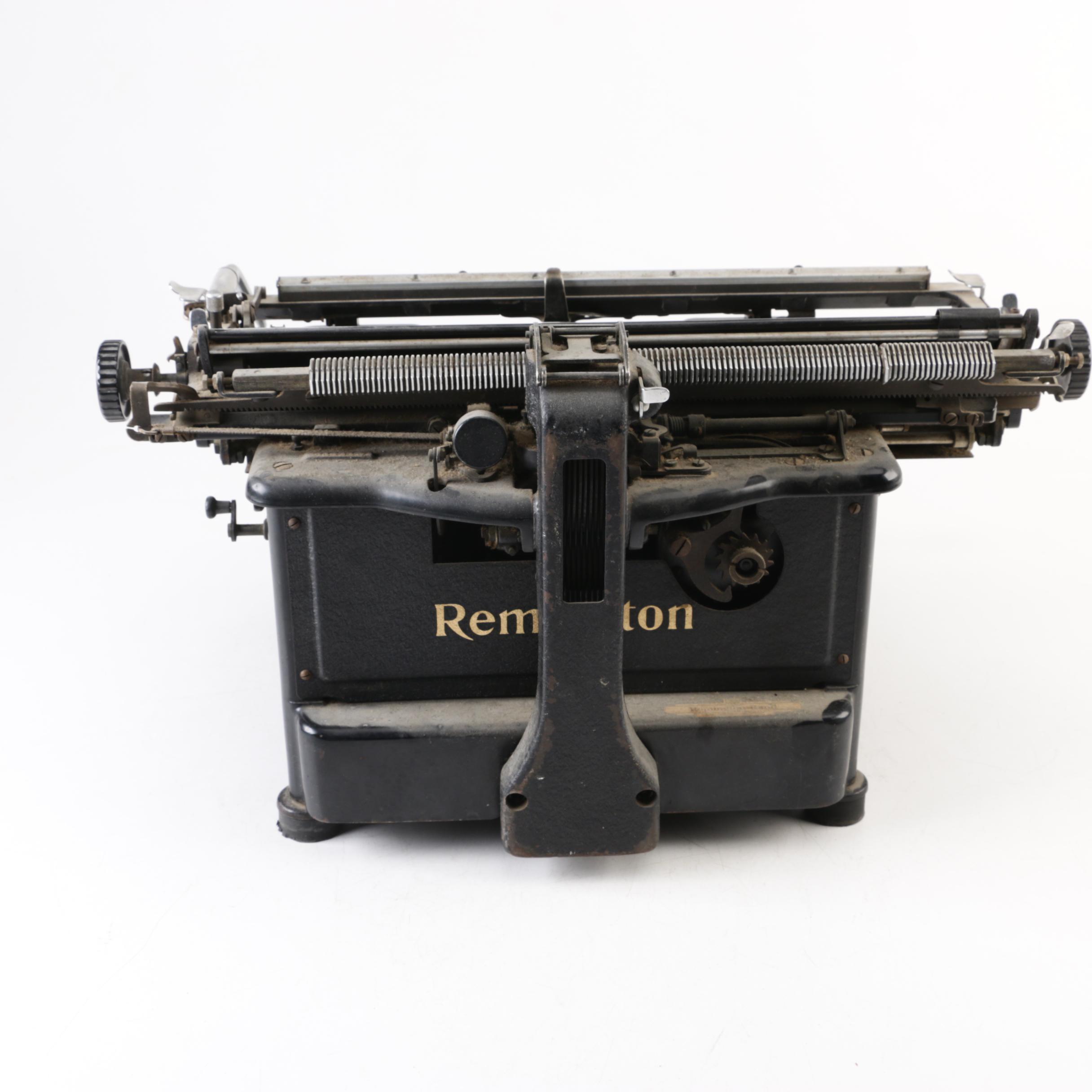 Semi-Antique Remington Standard 30 Typewriter