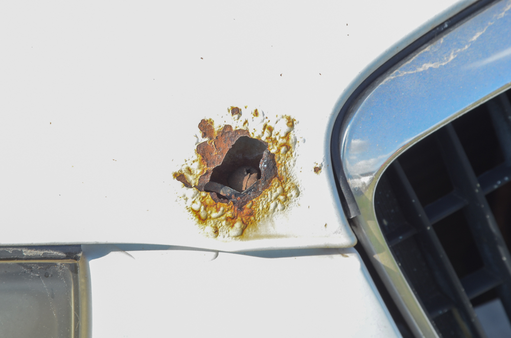 2003 White Hyundai Elantra GLS