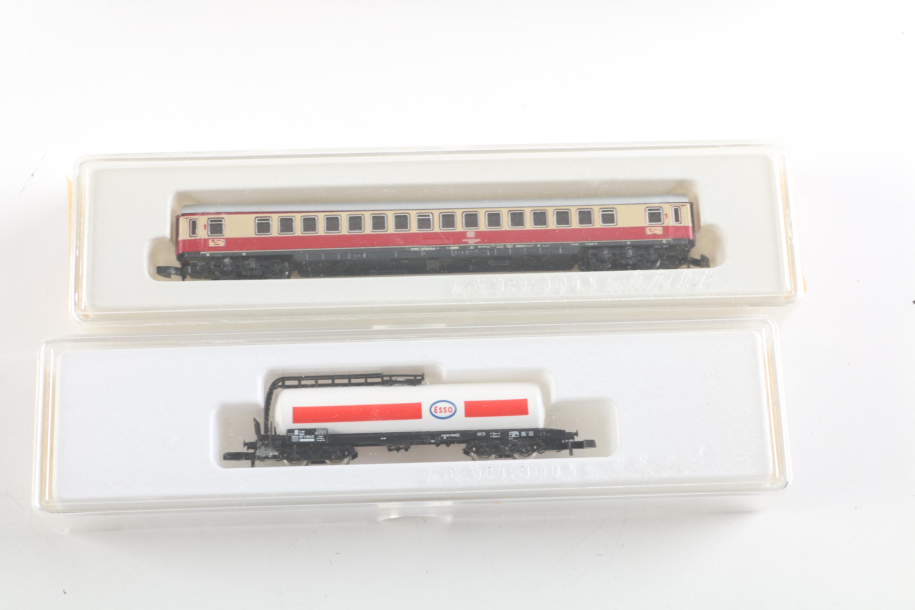 Märklin Mini-Club Miniature Train Cars and Engines