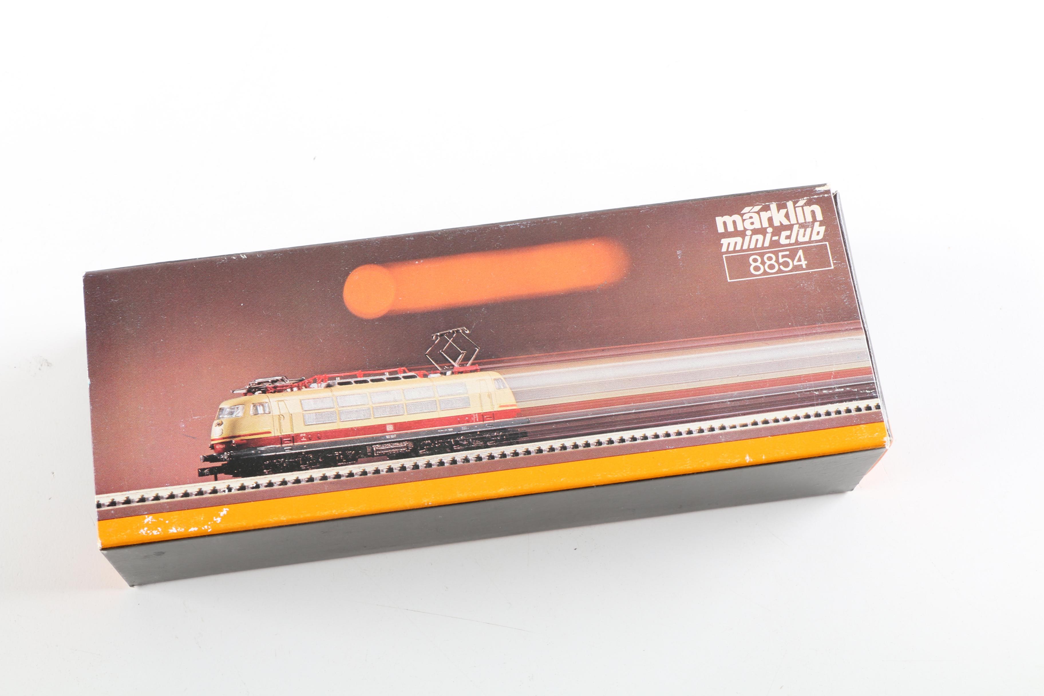 Märklin Mini-Club Miniature Train Cars and Engines