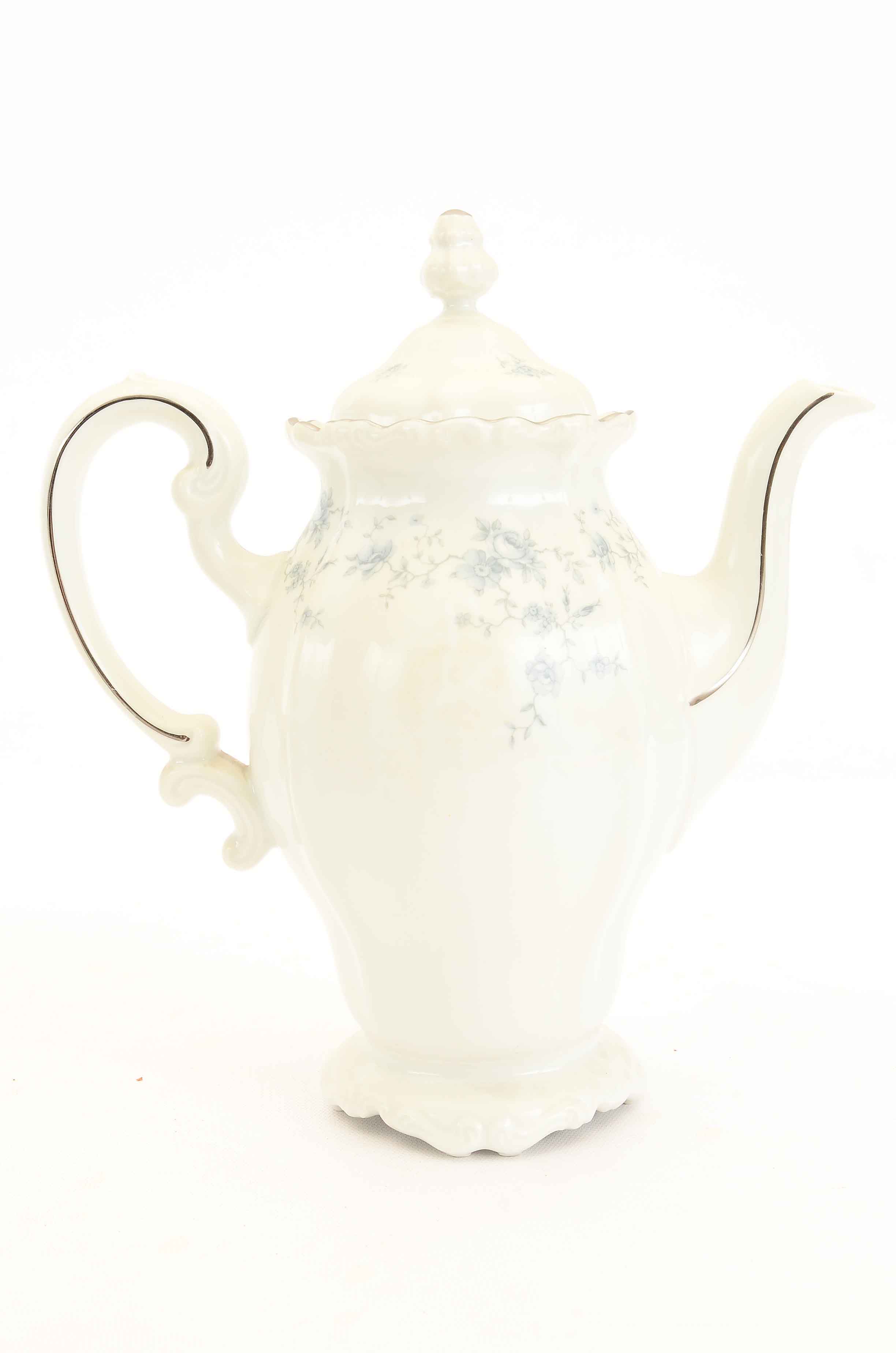 Vintage Johann Haviland "Blue Garland" Bavarian Porcelain China Set