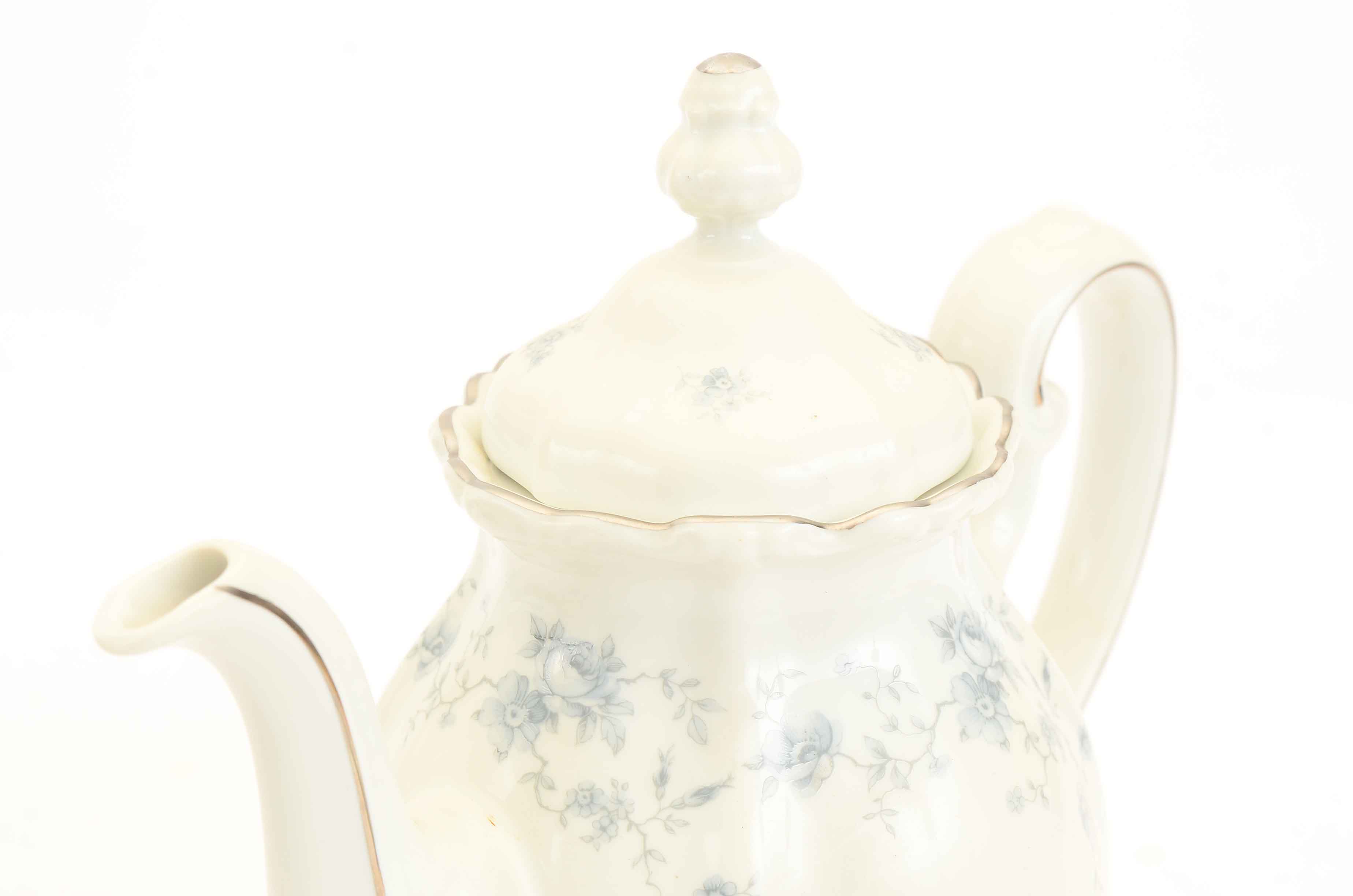 Vintage Johann Haviland "Blue Garland" Bavarian Porcelain China Set