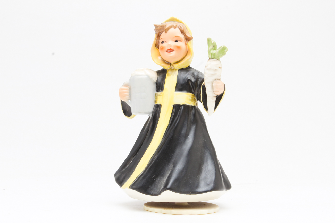Hummel Music Box Figurine with Early Figurine
