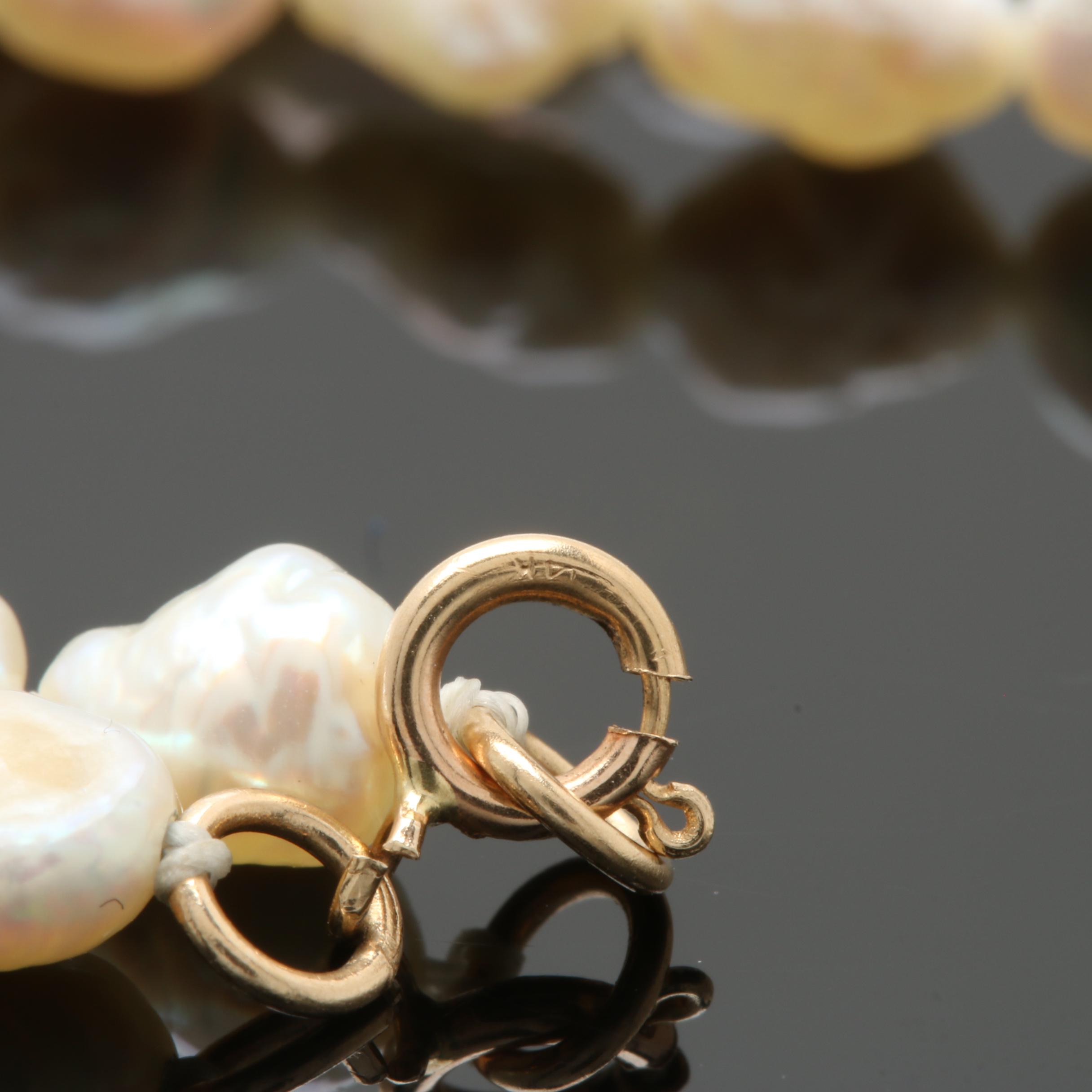 14K Yellow Gold Black Onyx and Cultured Freshwater Pearl Beaded Bracelet