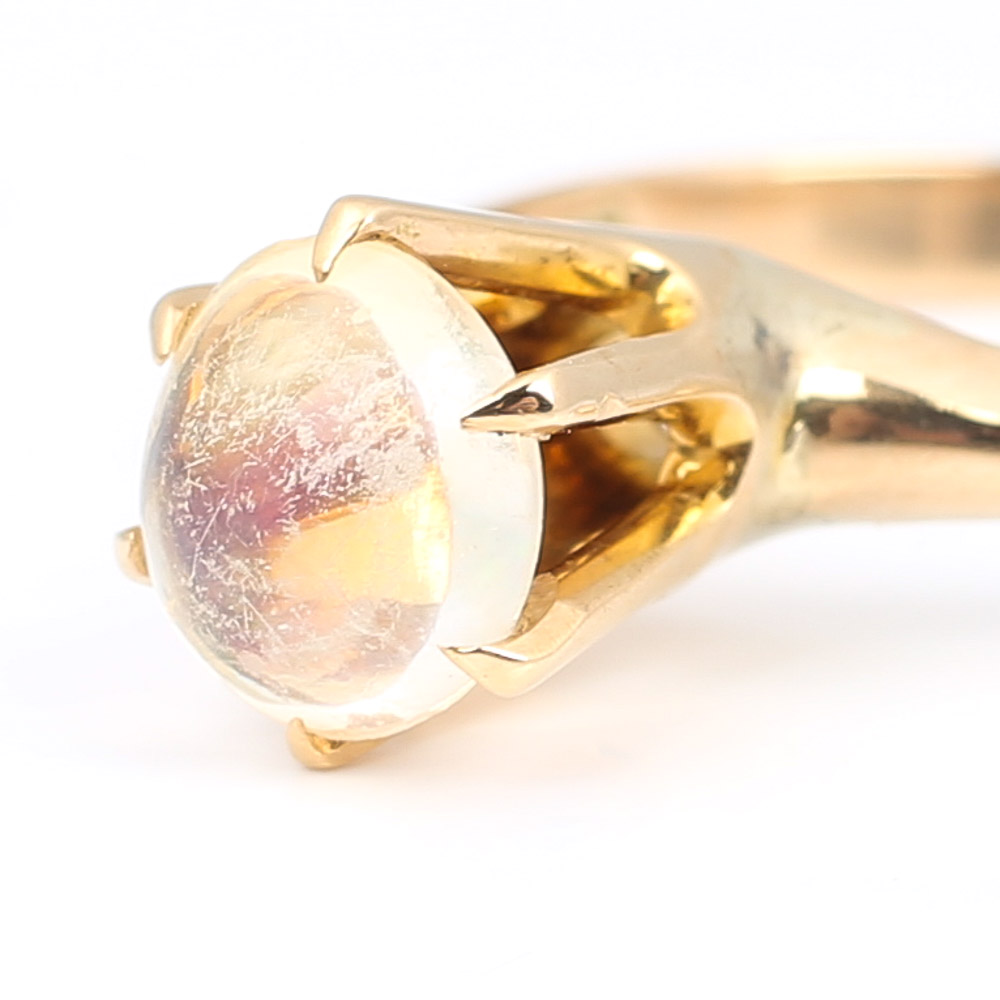 10K Yellow Gold Opal Ring