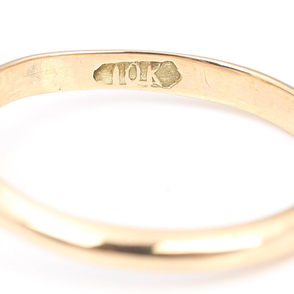 10K Yellow Gold Opal Ring