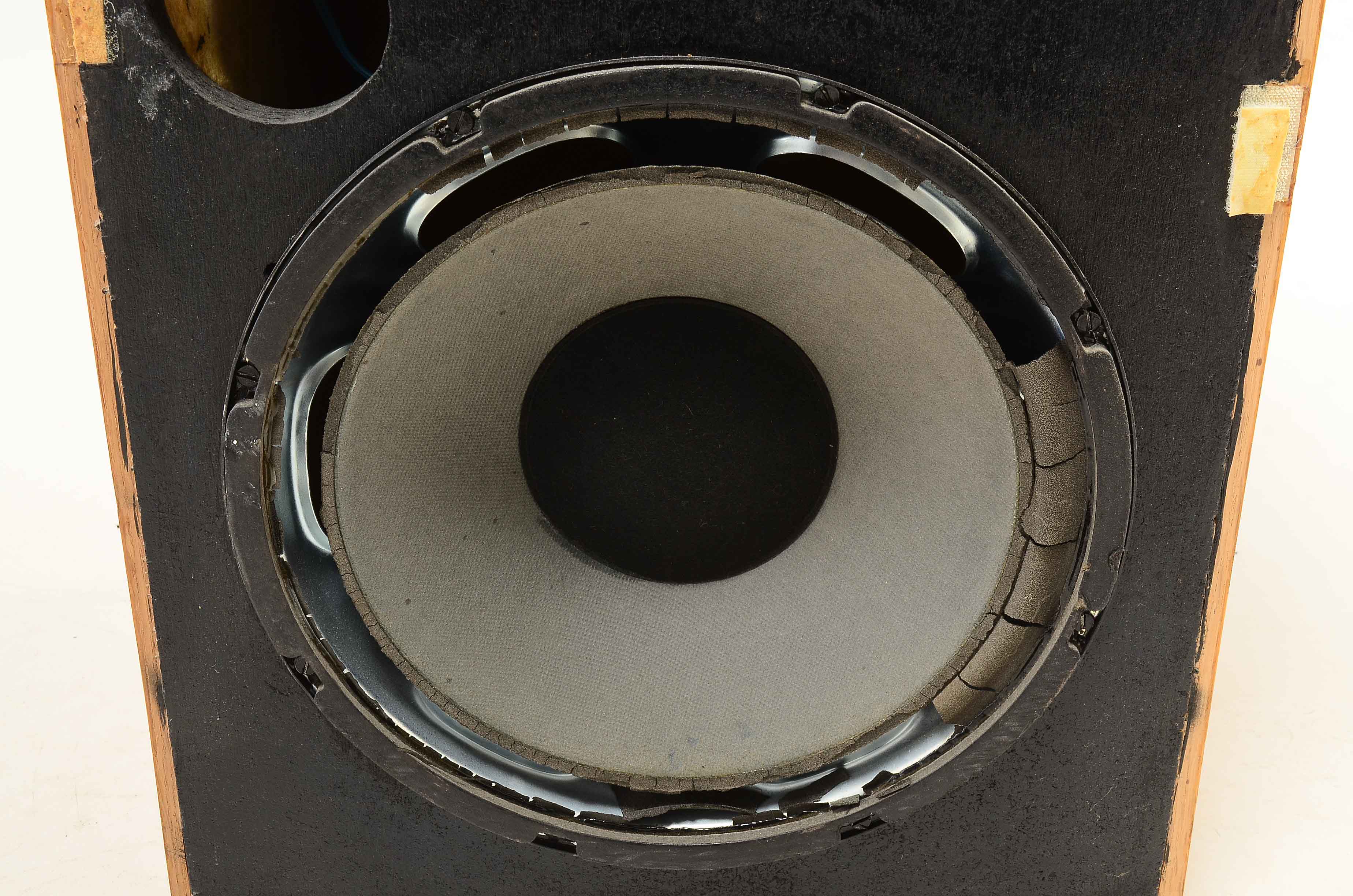 Vintage "Realistic" Floor Speaker