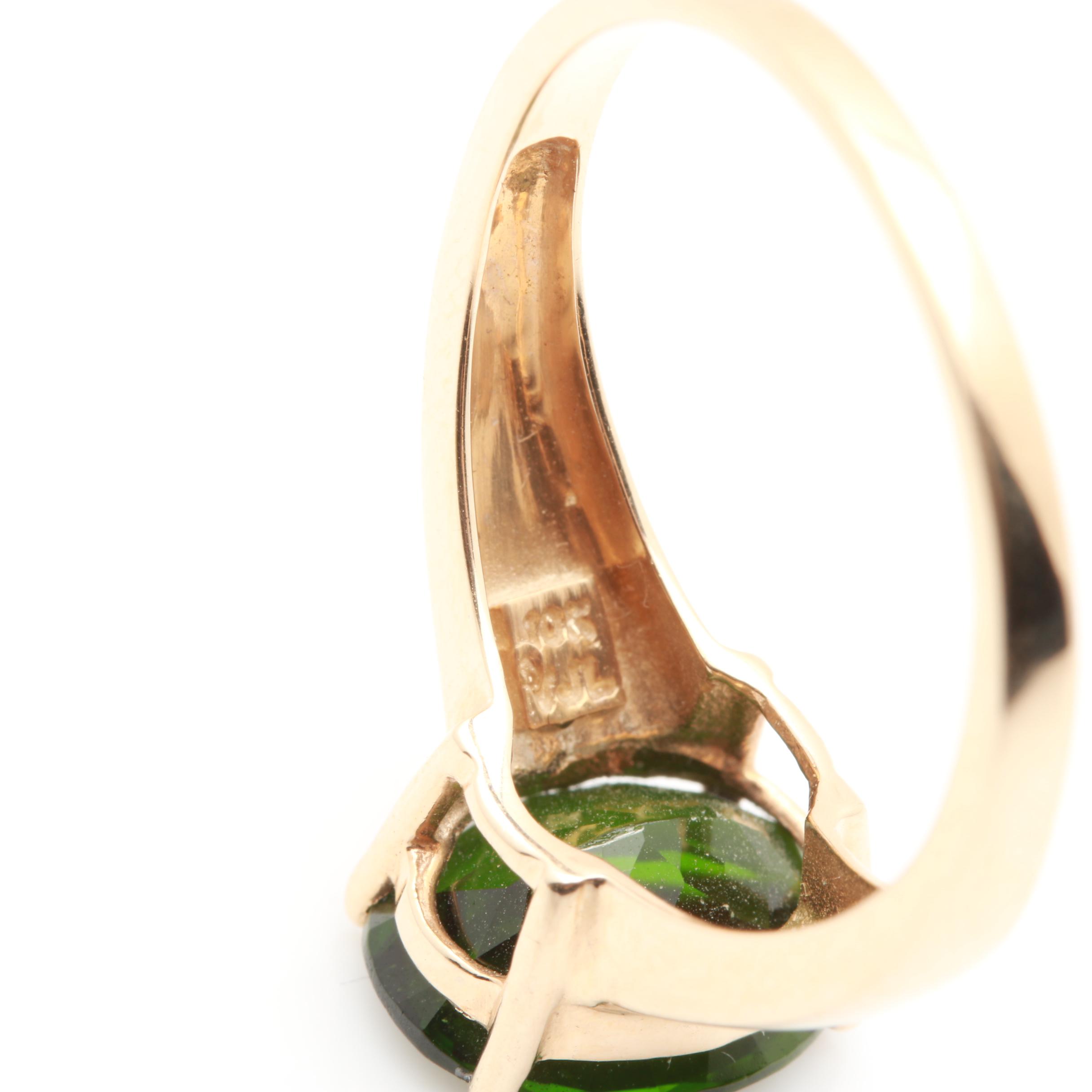 10K Yellow Gold Chrome Diopside Solitaire Ring