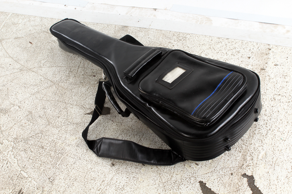 Wechter Maple Lake Acoustic-Electric Guitar with Gig Bag