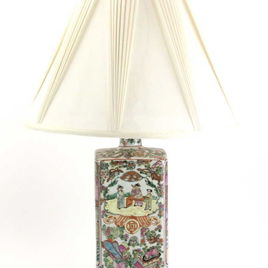 Chinese Ceramic Table Lamp