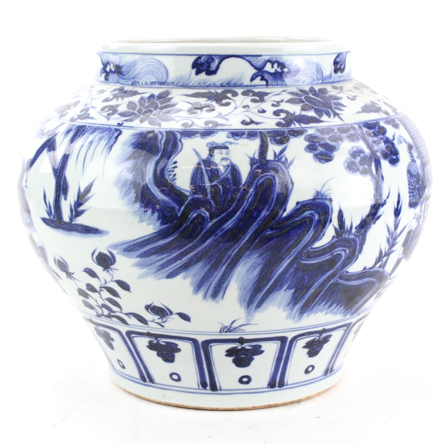 Chinese Blue and White Urn