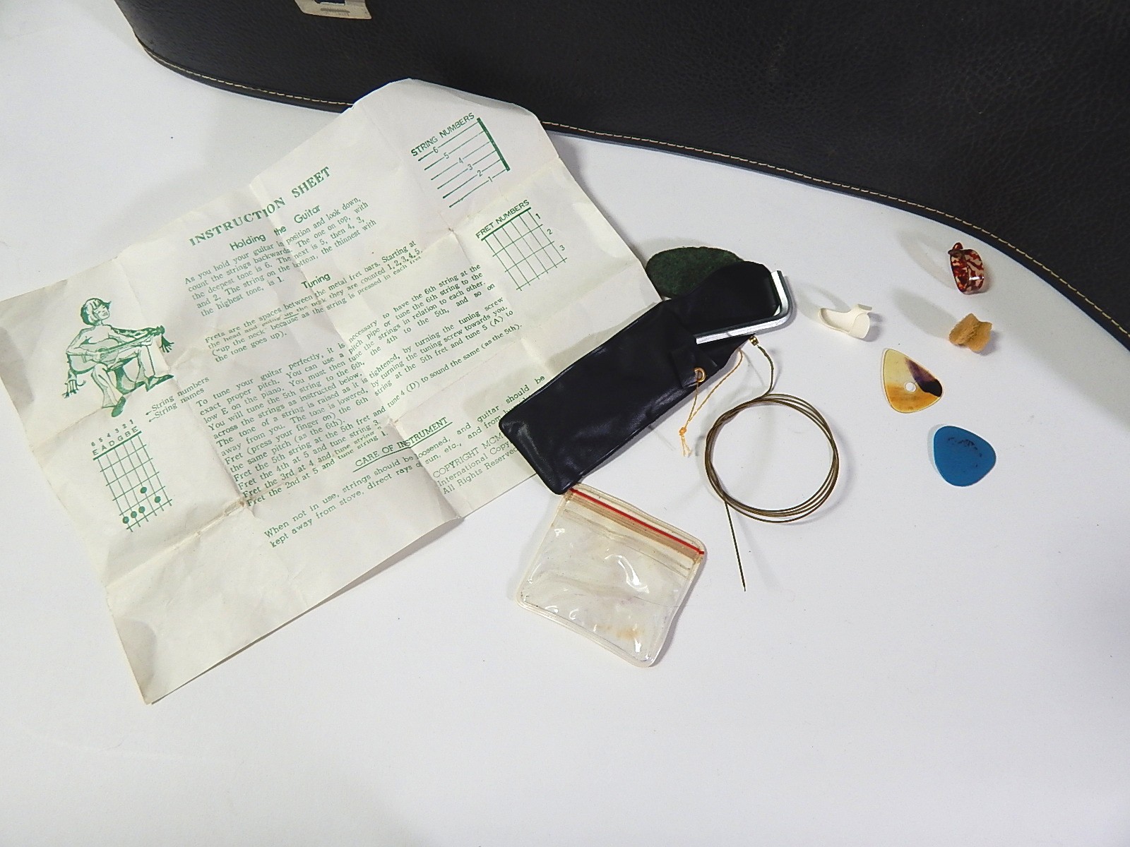 KAY Acoustic Guitar and Case - Model 550N