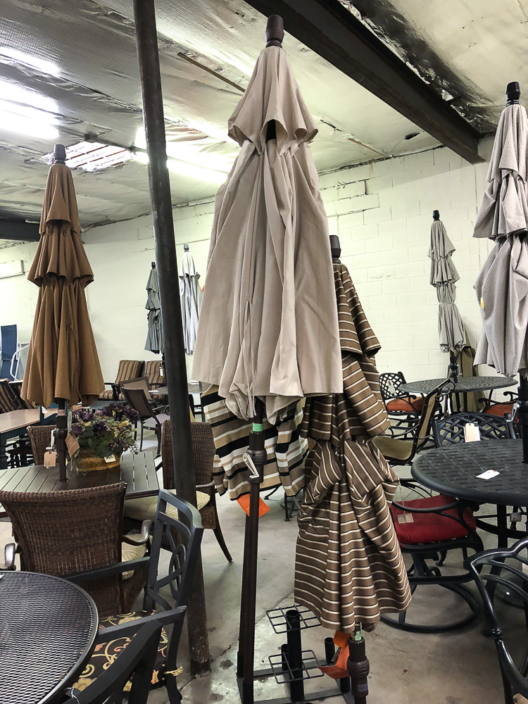 Treasure Garden Contemporary Patio Umbrellas with Stand