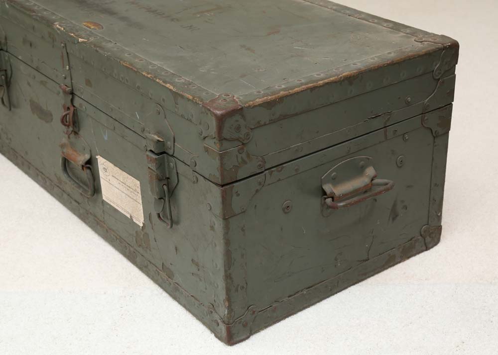 Vintage 1949 Doehler Military Foot Locker