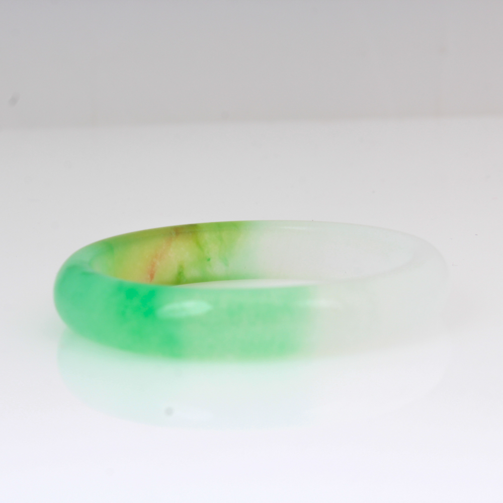 Dyed Jadeite Bangle