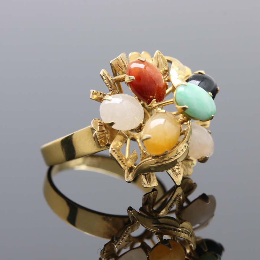 14K Yellow Gold Jadeite and Onyx Floral Ring