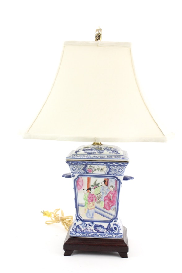 Hand-Painted Chinese Table Lamp