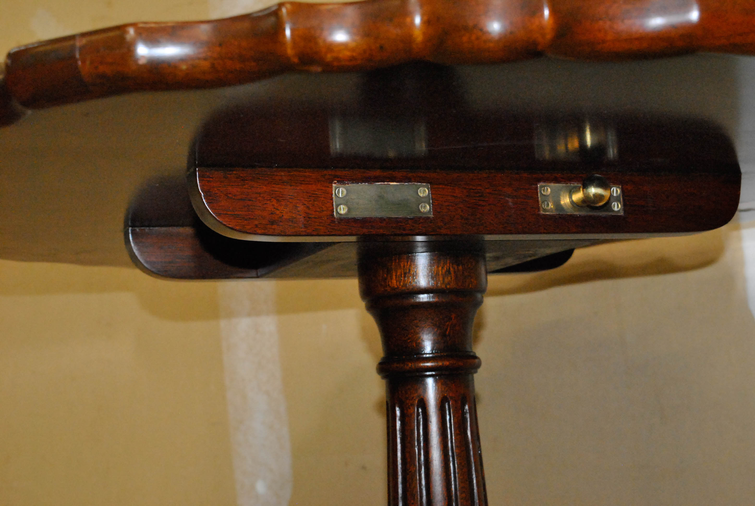 Chippendale Style Tilt-Top Tea Table