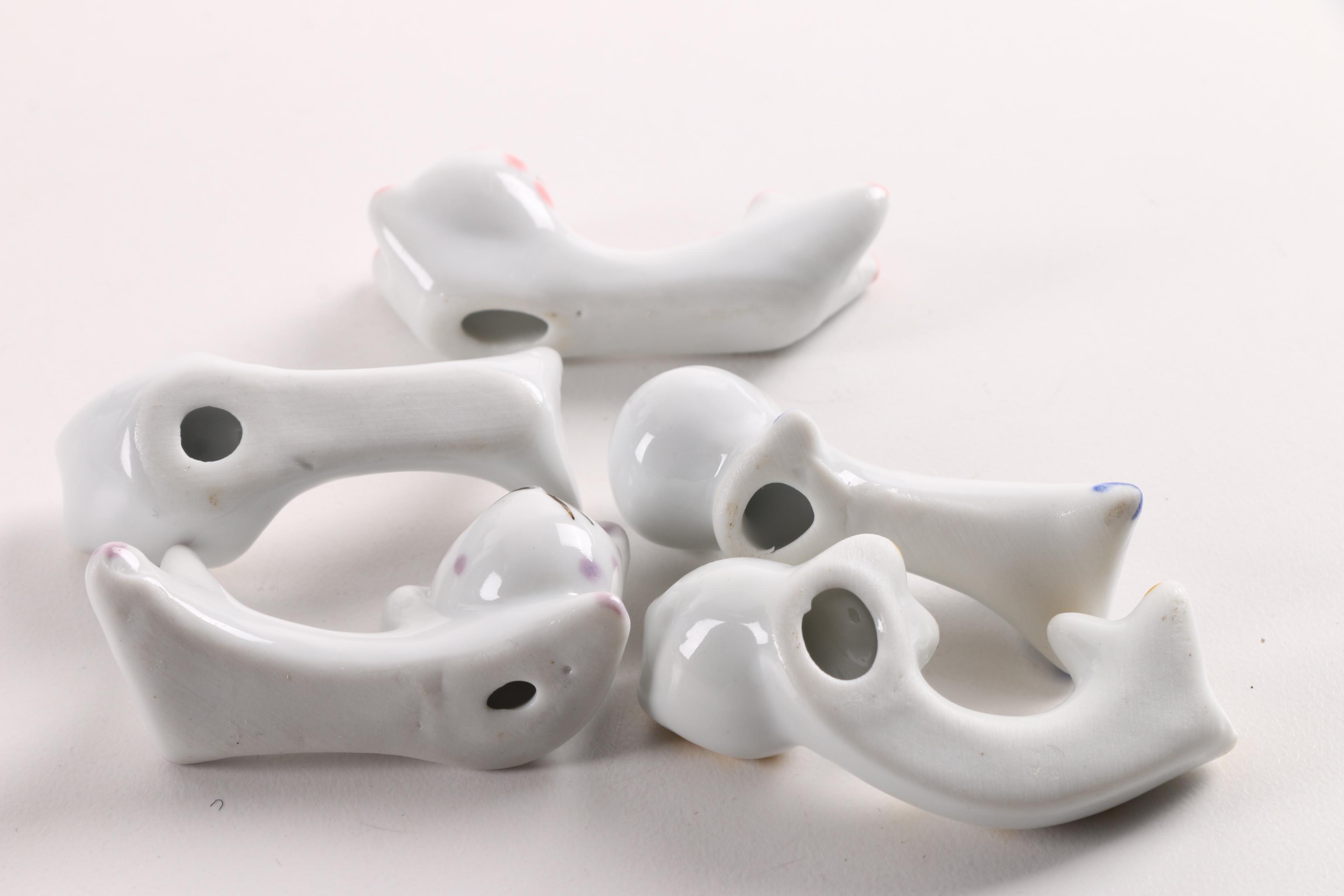 Cat Chopstick Rests and East Asian Tableware