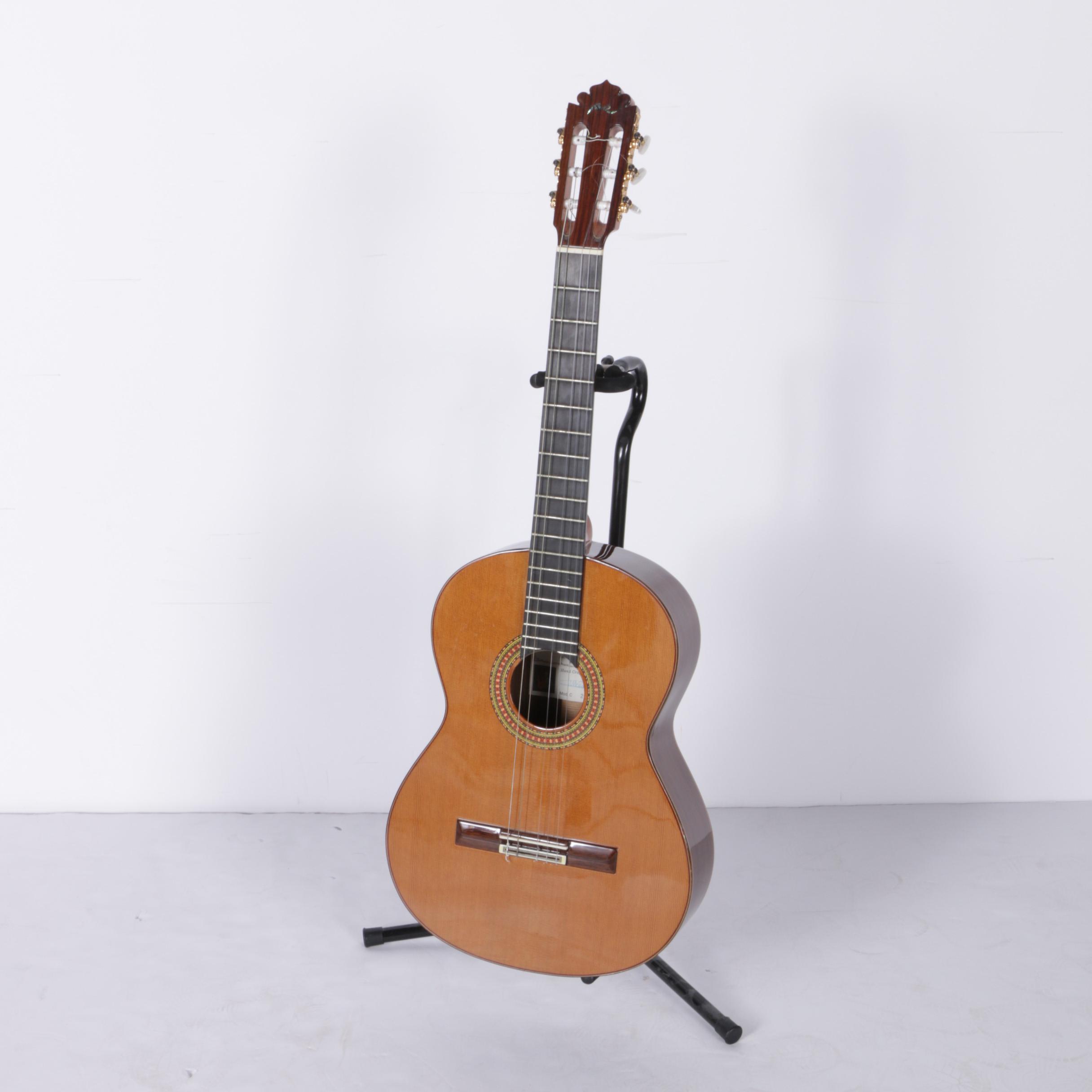Manuel Rodriguez e Hijos Model C Classical Guitar with SKB HumiCase