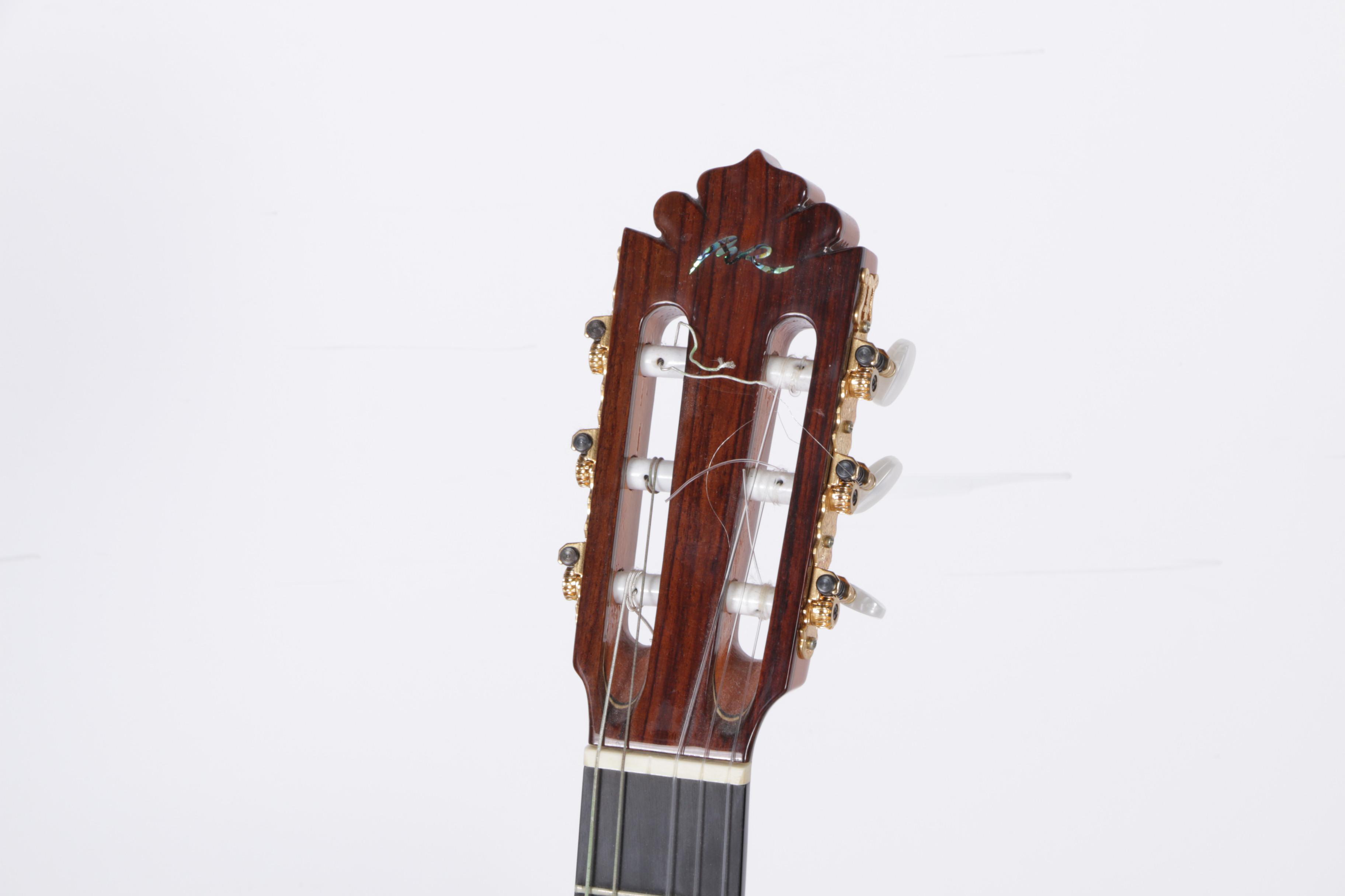 Manuel Rodriguez e Hijos Model C Classical Guitar with SKB HumiCase