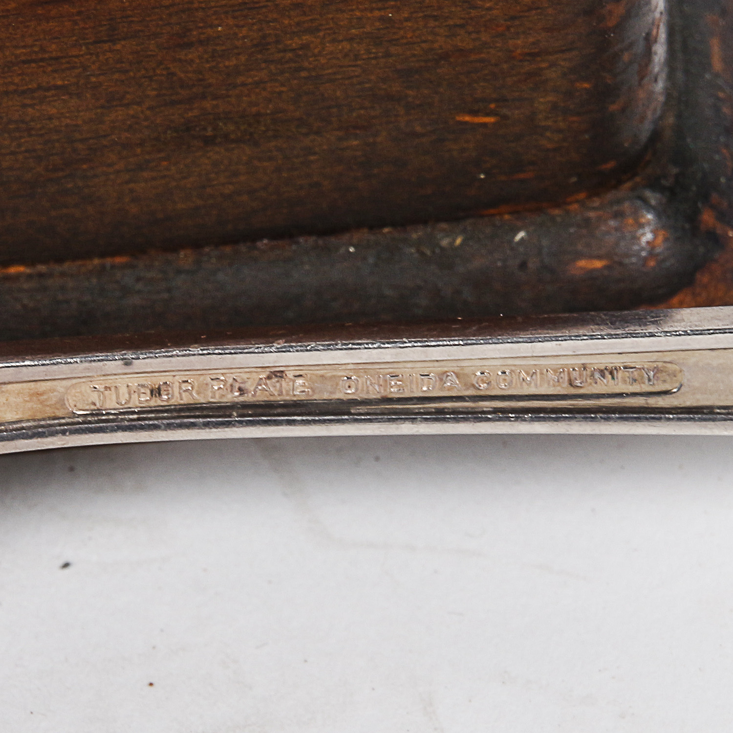 Oneida Community Tudor Plate "Sweet Briar" Silver Plate Flatware Set