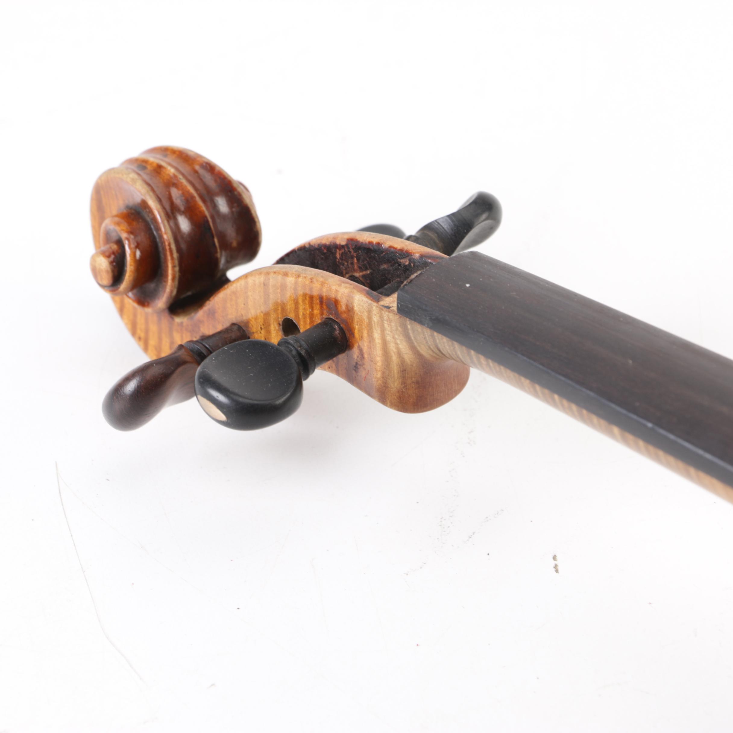 Monarch 3/4 Size Violin with Case