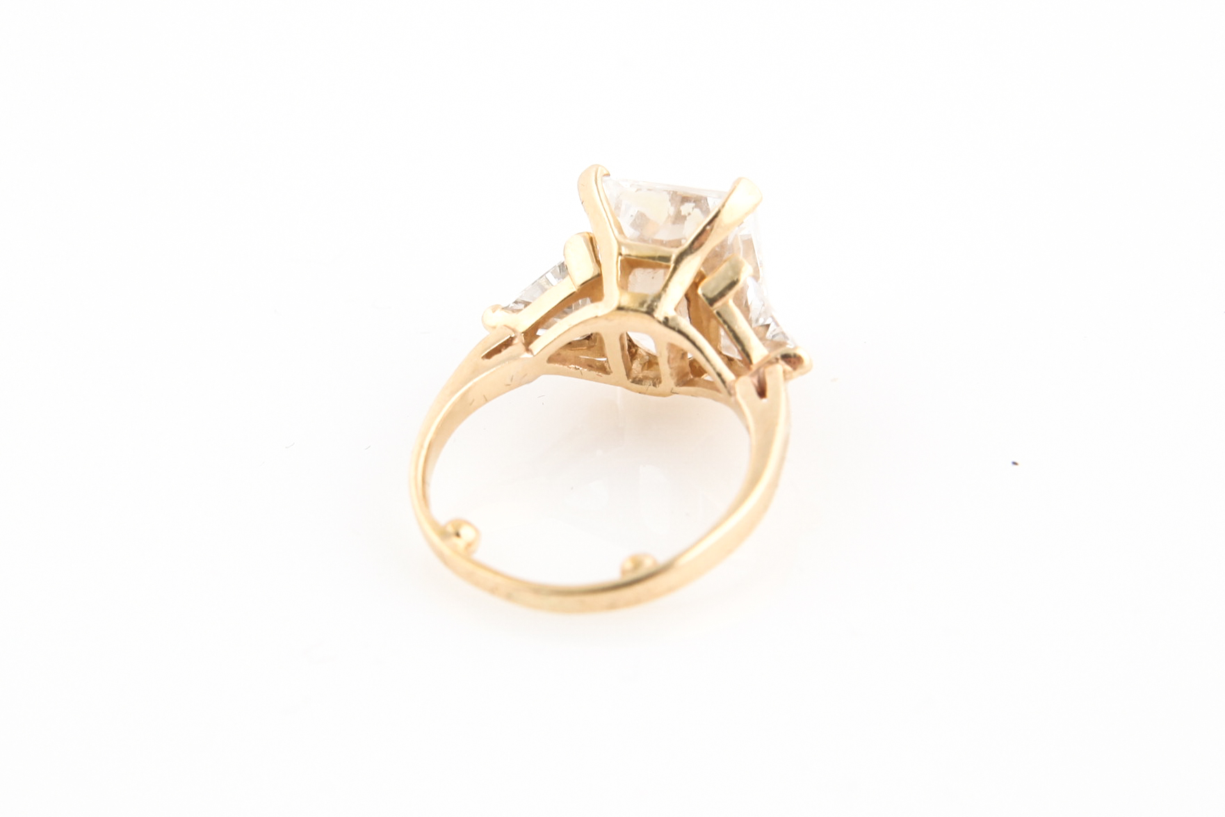 14K Yellow Gold Cubic Zirconia Ring