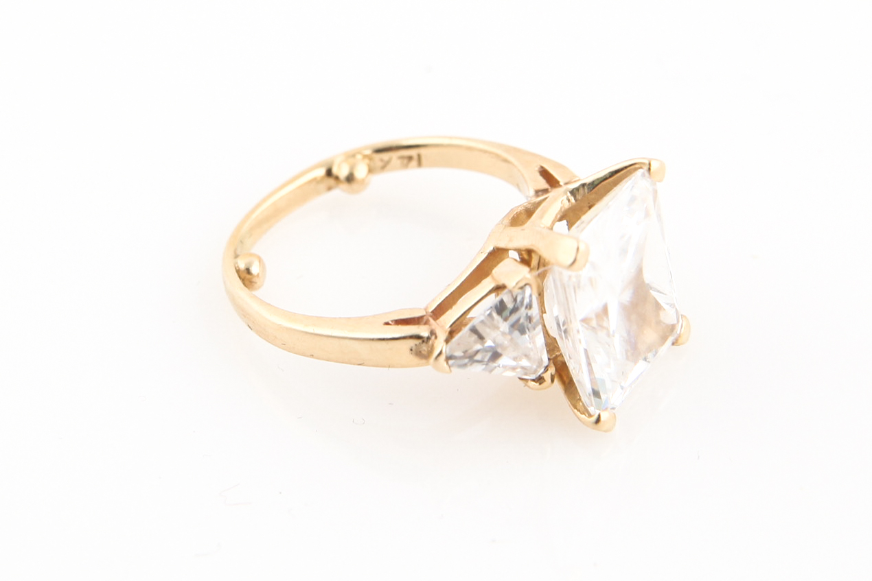 14K Yellow Gold Cubic Zirconia Ring