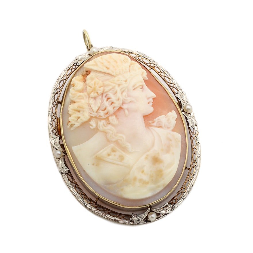 14K Yellow Gold Cameo Pendant Brooch with Pearl Embellishments