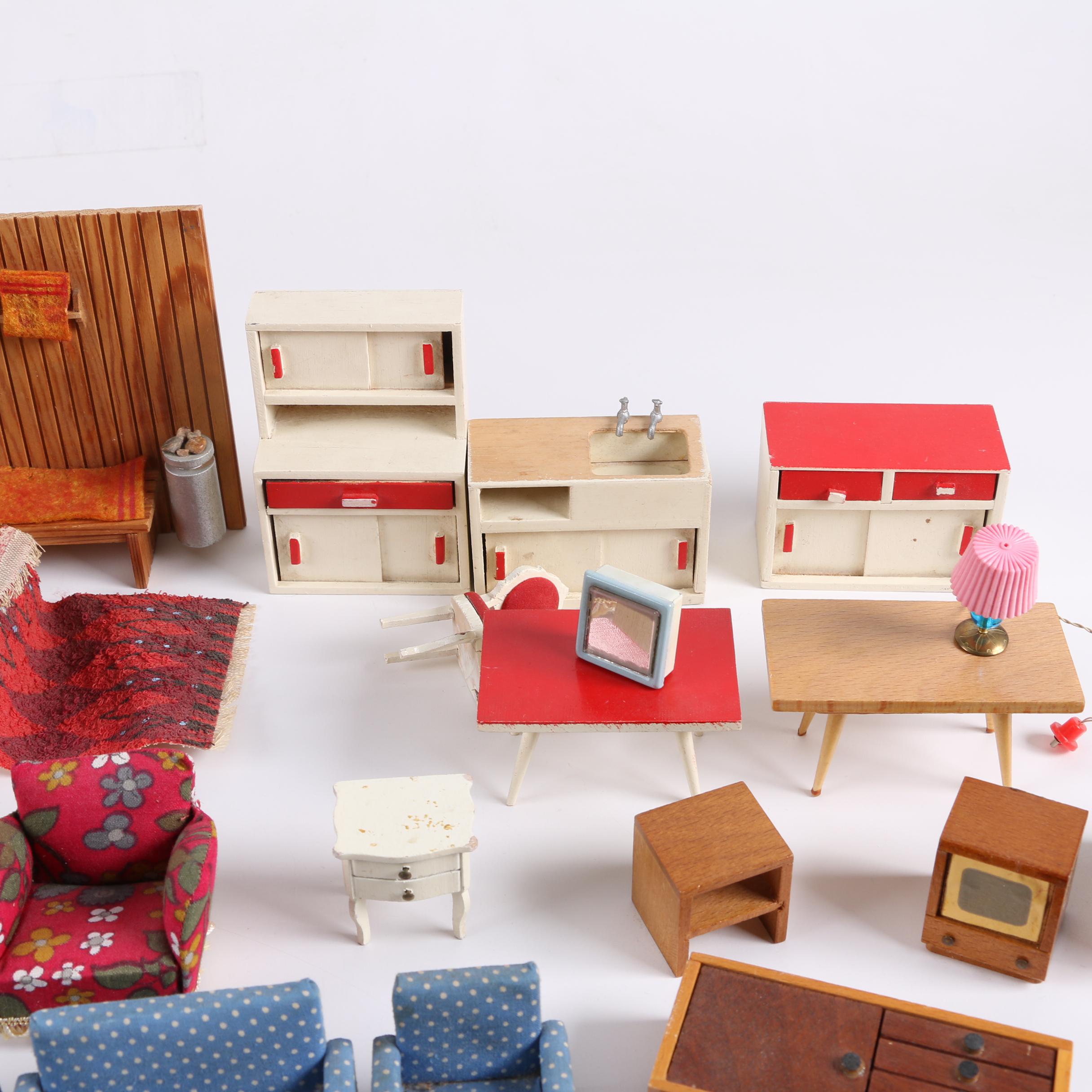 Vintage Dolls and Dollhouse Furniture with Disney "Snow White" Case