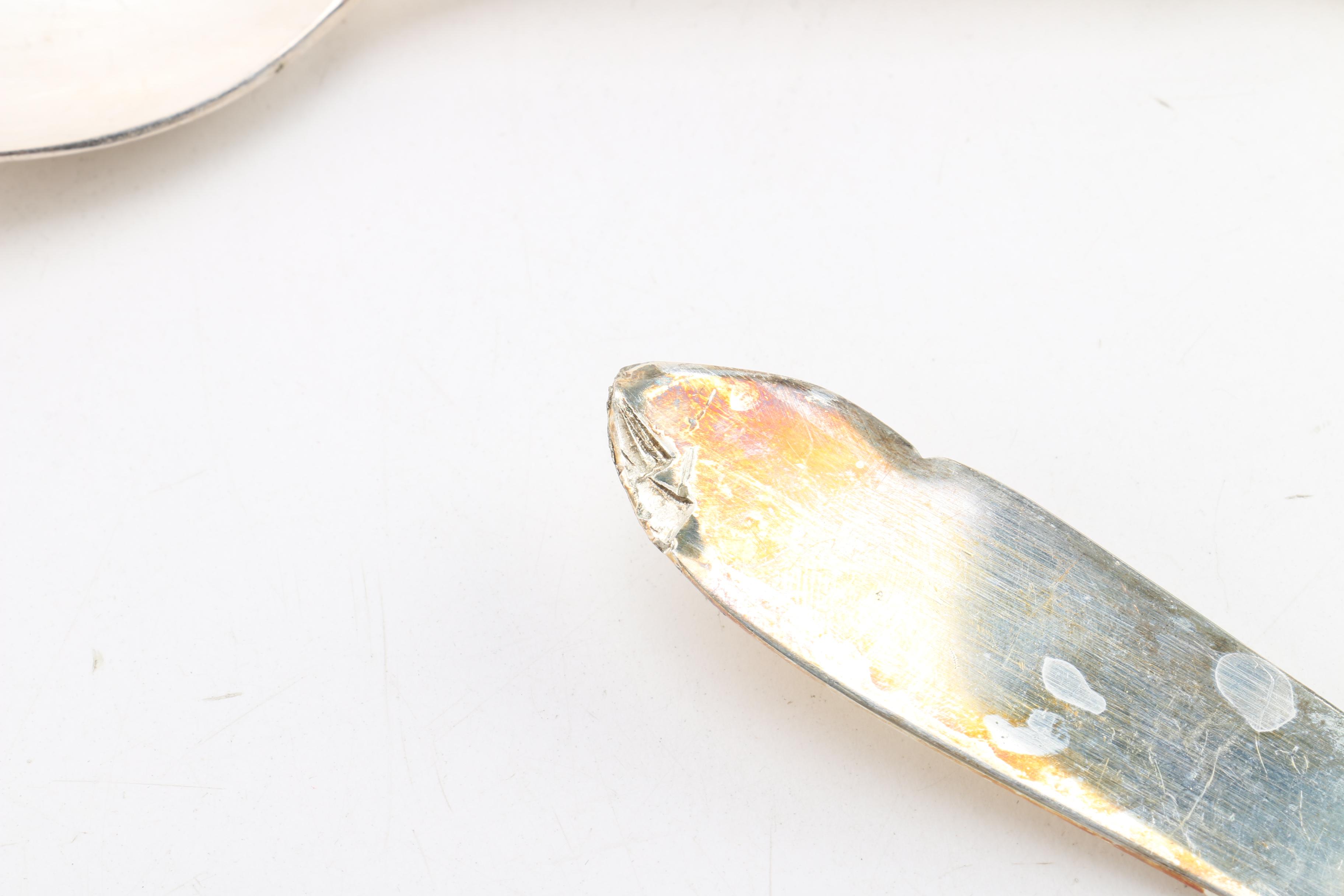 Wm Rogers Mfg. Co. "Camelot/Melody" Silver-Plated Flatware Set