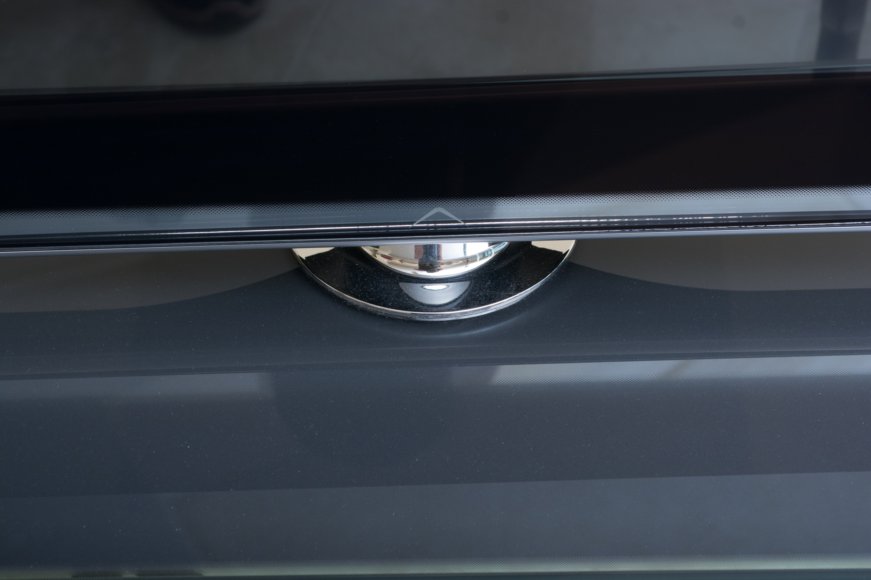 Sharp Aquos Quattron 60" LED-LCD HDTV