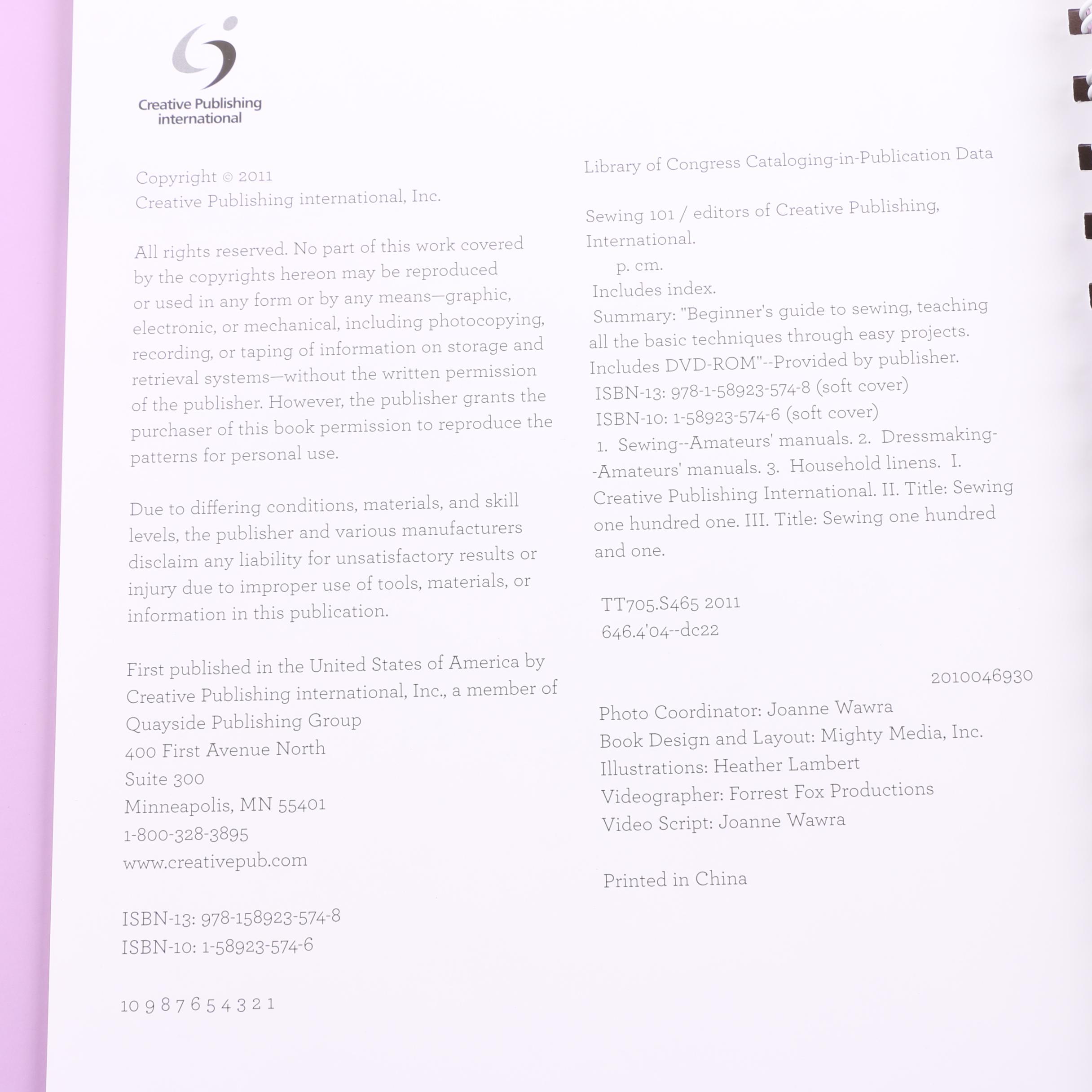 Singer "Simple" Sewing Machine with Books