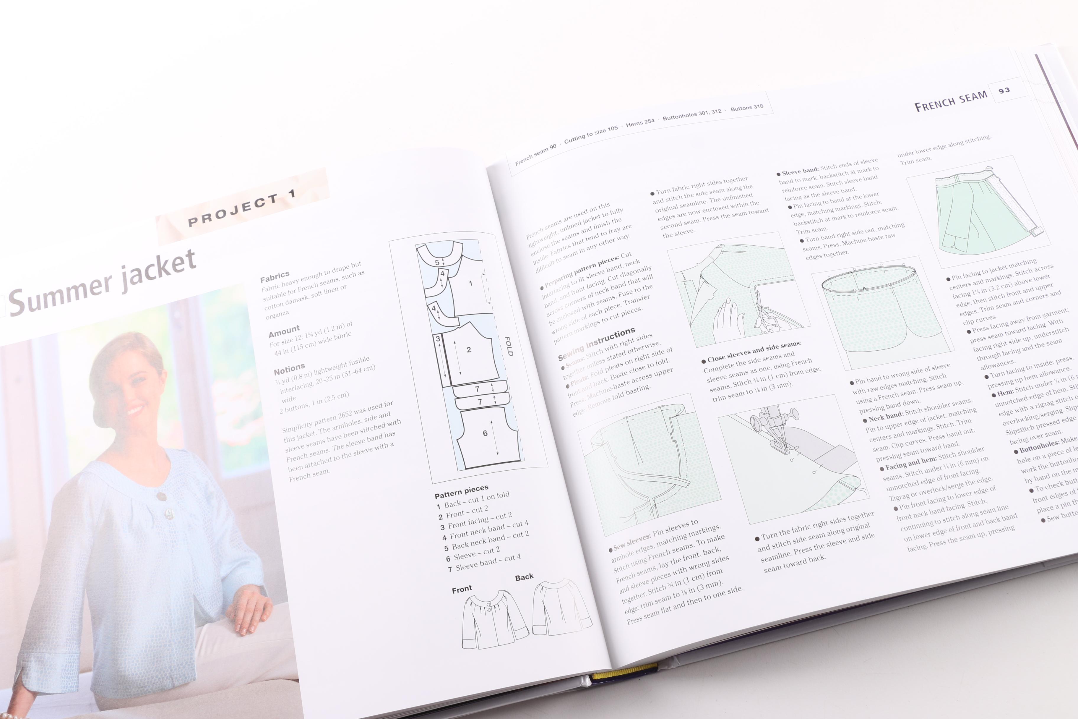 Singer "Simple" Sewing Machine with Books