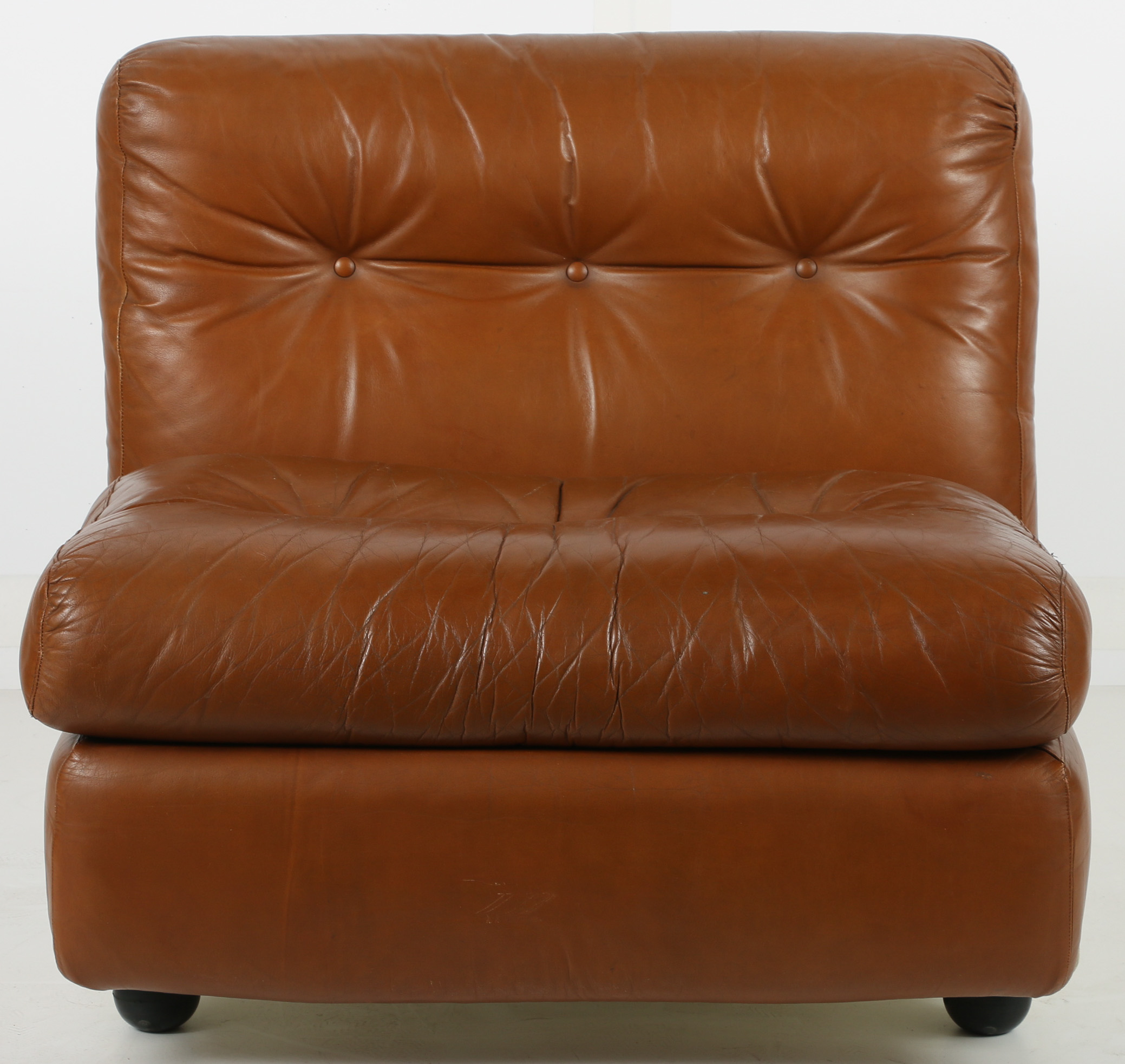 Mario Bellini "Amanta" Lounge Chair