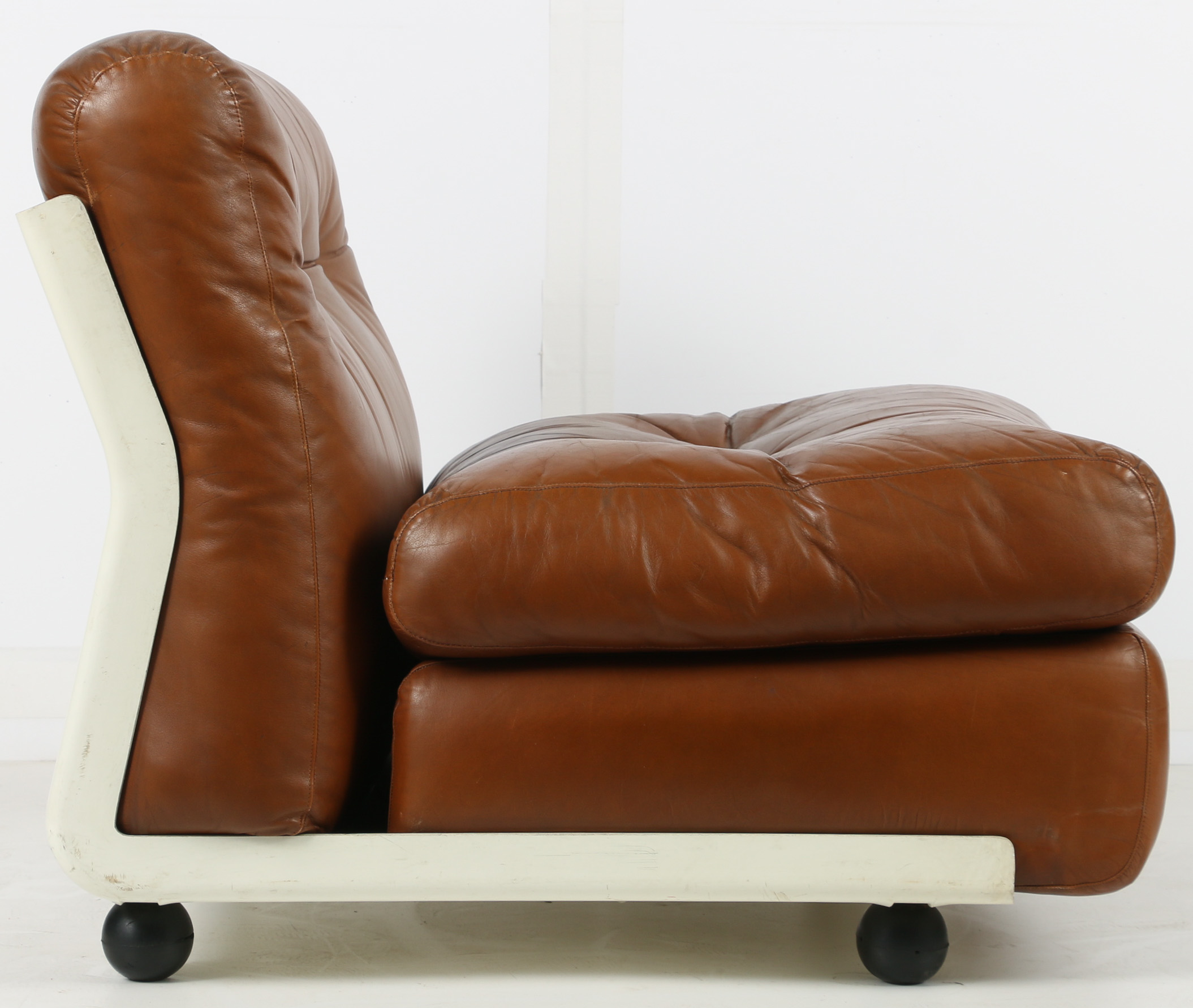 Mario Bellini "Amanta" Lounge Chair