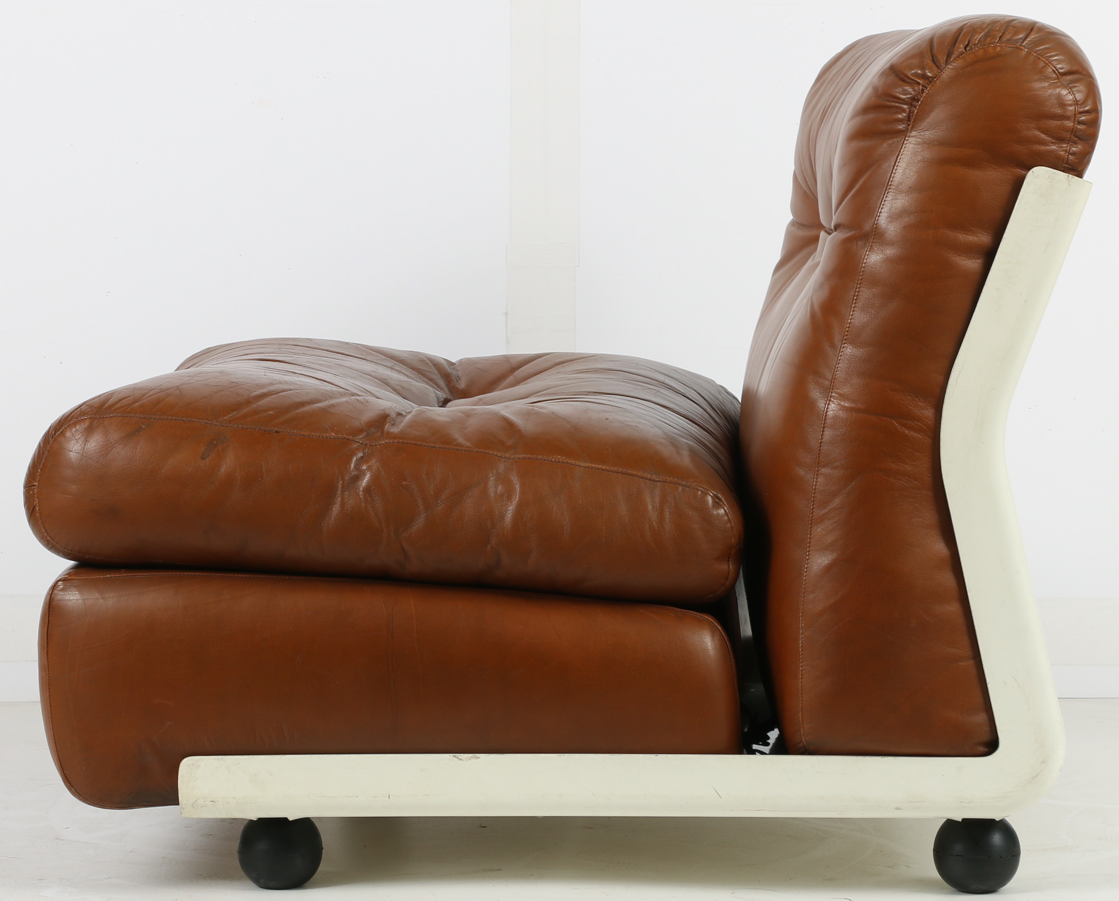 Mario Bellini "Amanta" Lounge Chair