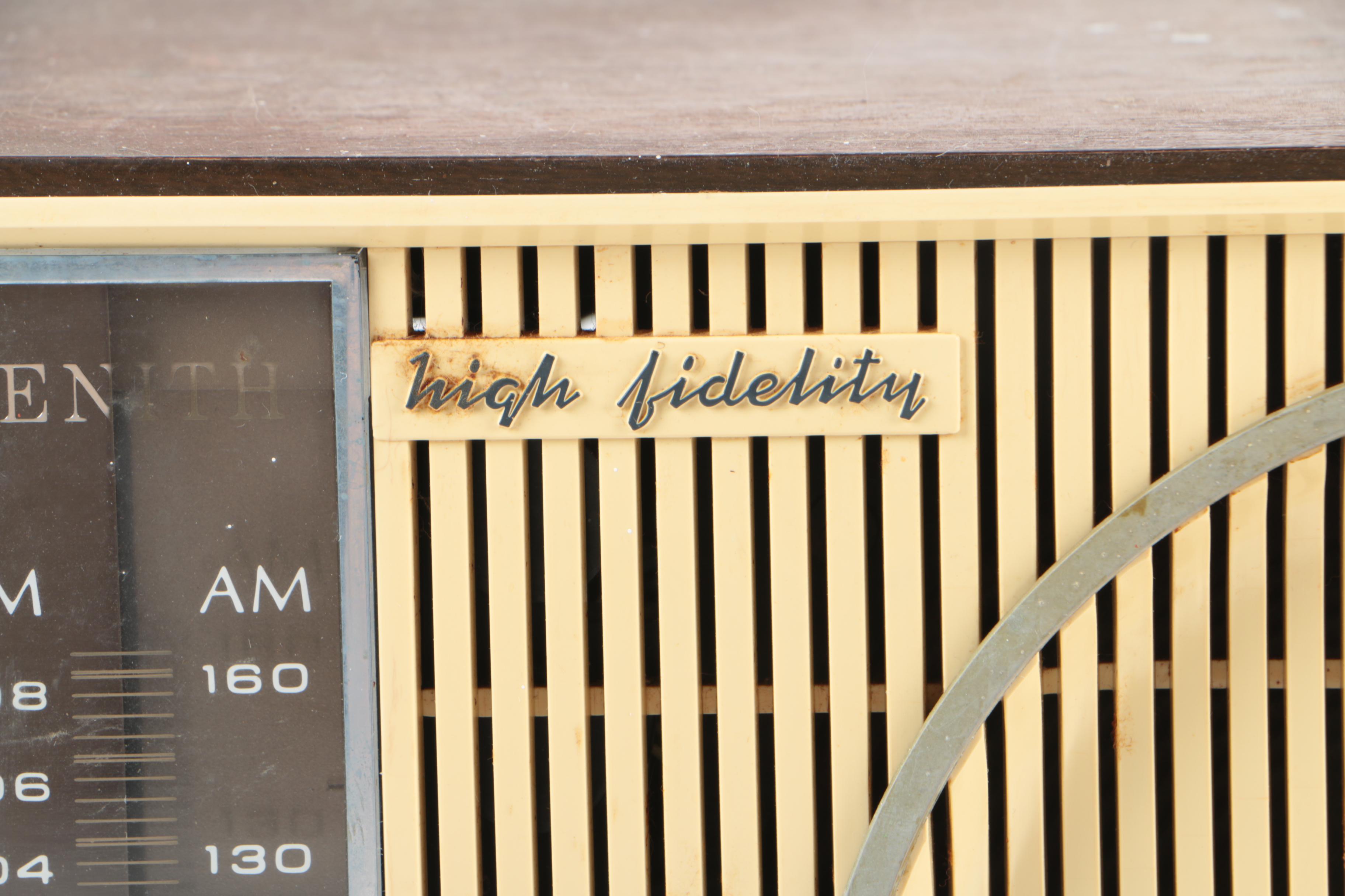 Vintage Zenith High Fidelity Radio