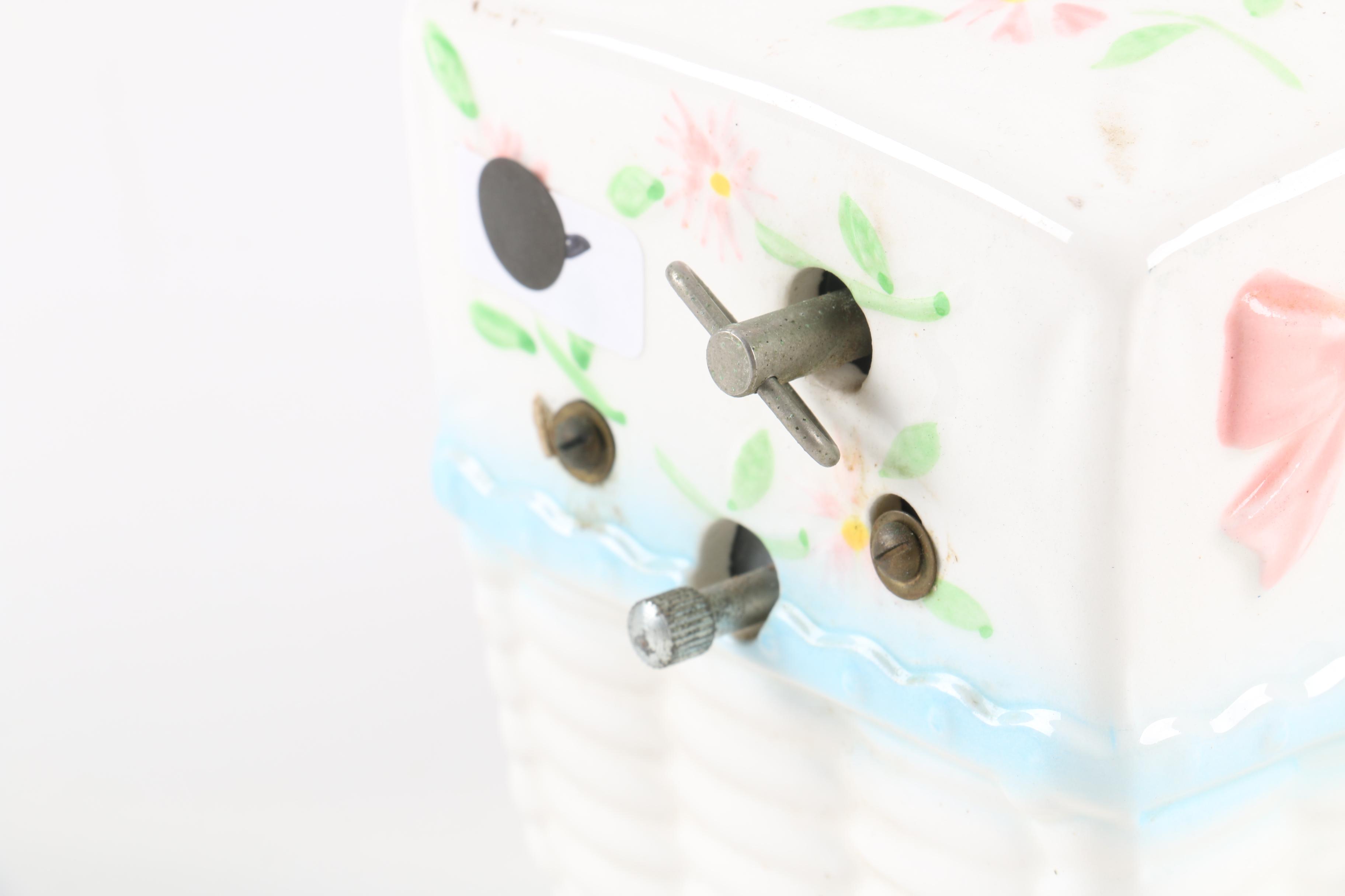 Ruben Musical Bassinet, Pink Doll and Clown Planters