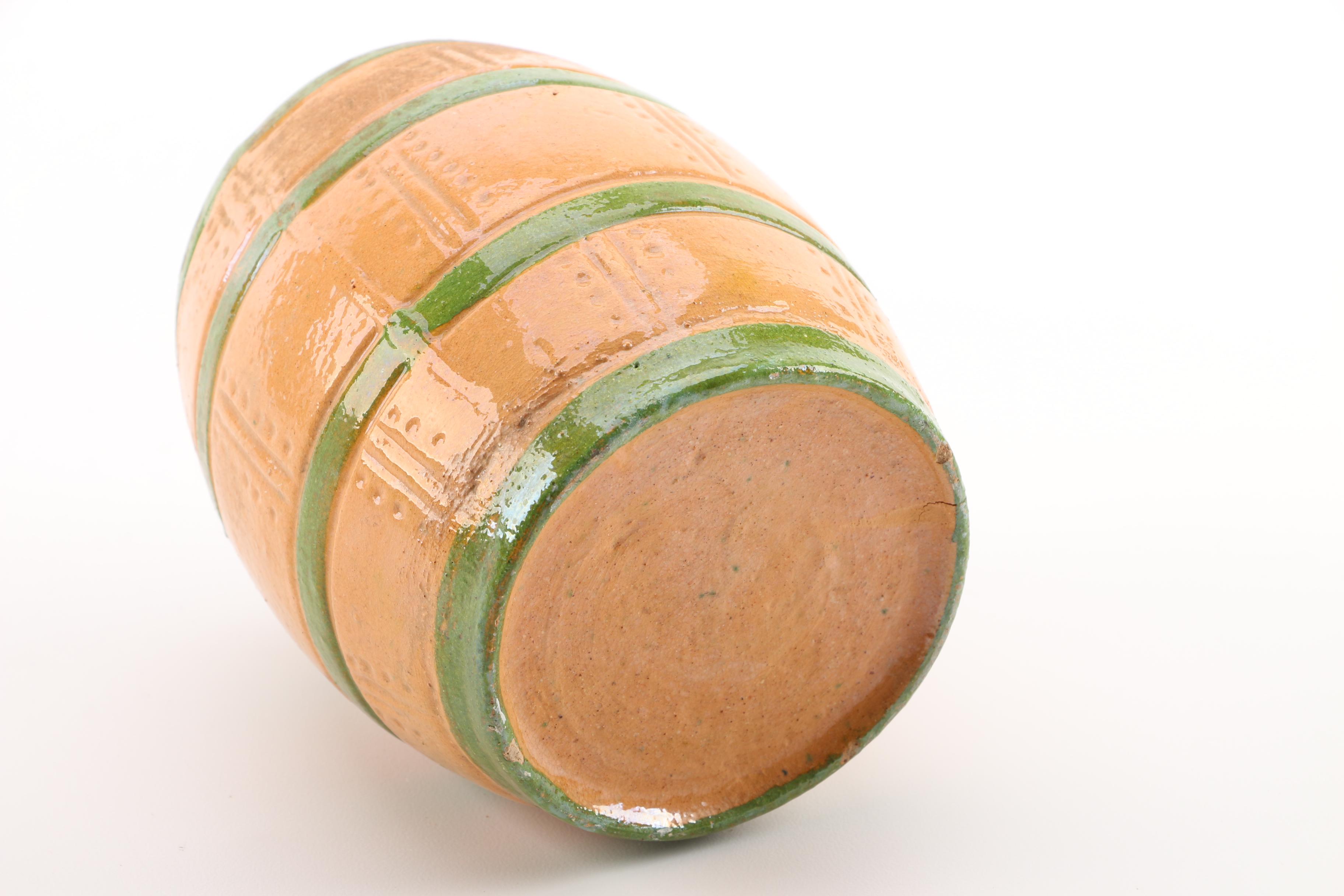 Vintage Barrel Souvenirs and Tableware