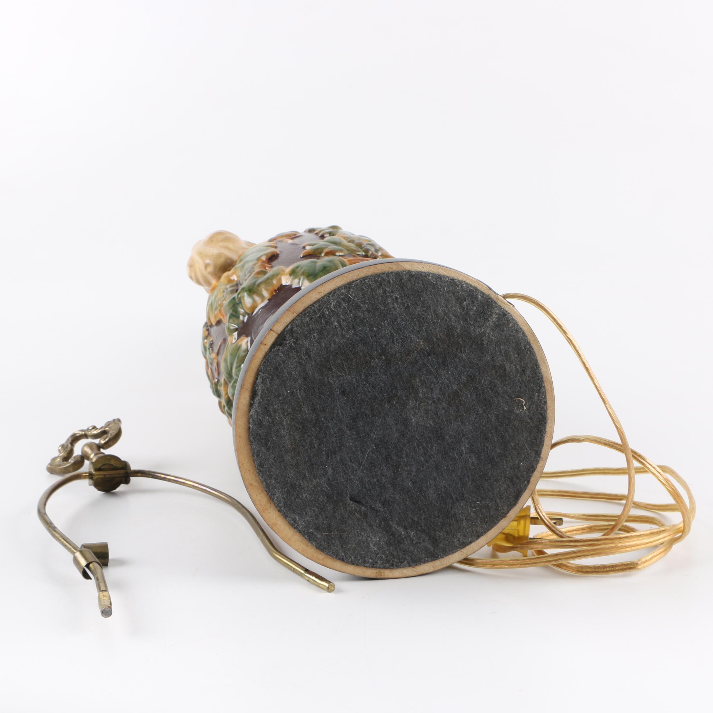 Vintage Ceramic Ram's Head Embellished Table Lamp